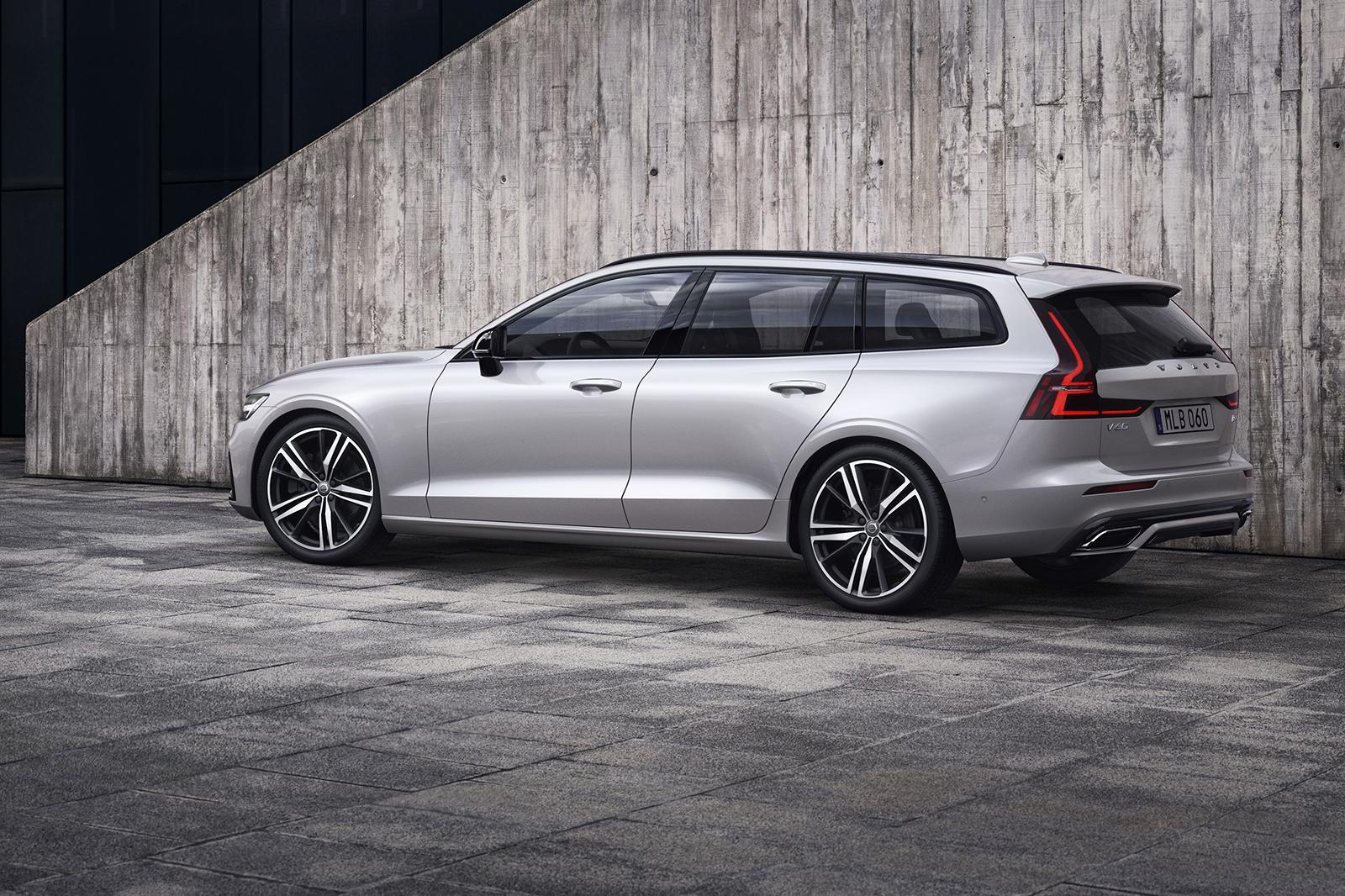 Volvo V60 již od 688.217,- Kč + DPH! Úrok 0%!