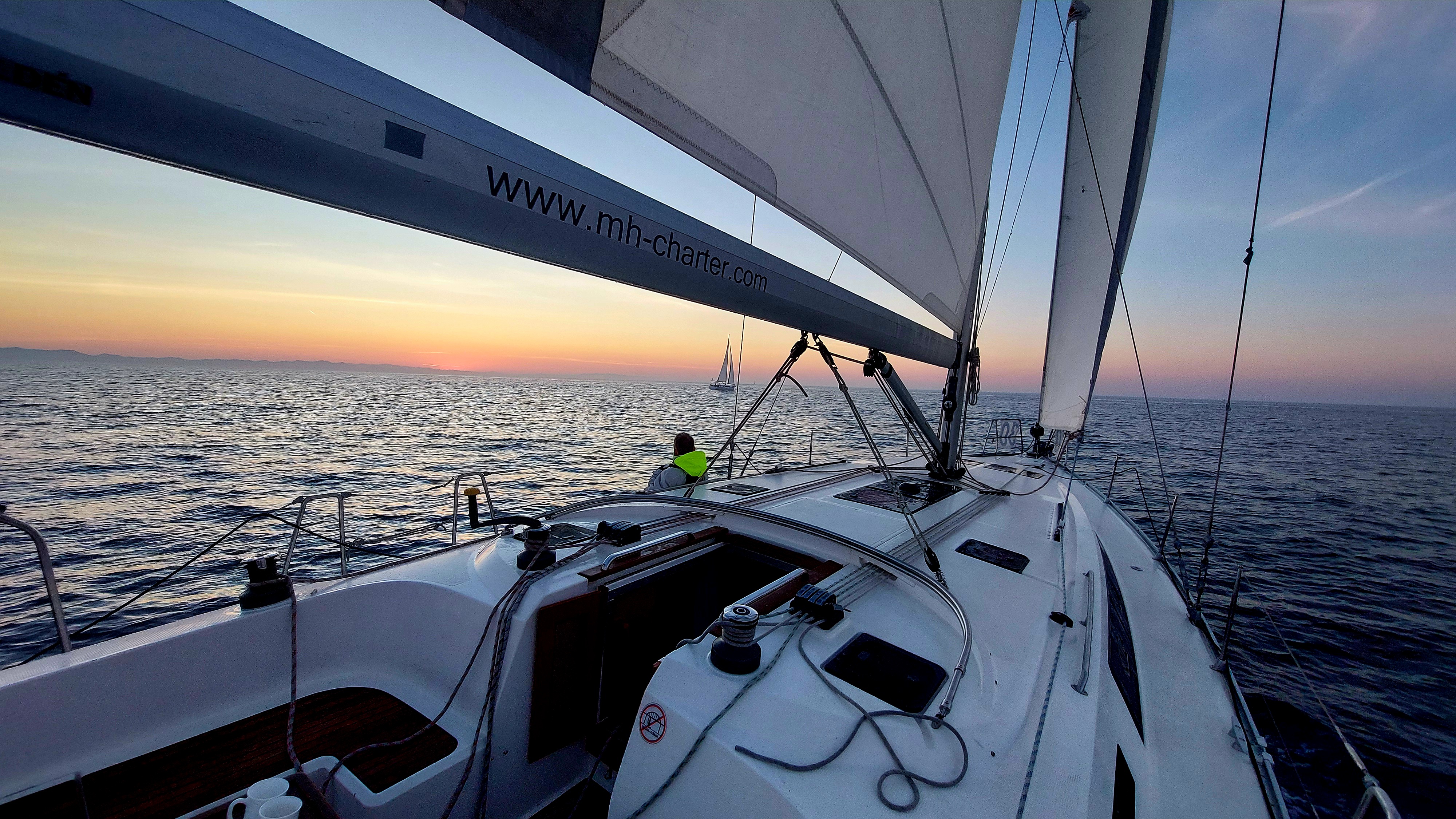 STORMJIB Sailing Academy foto 2