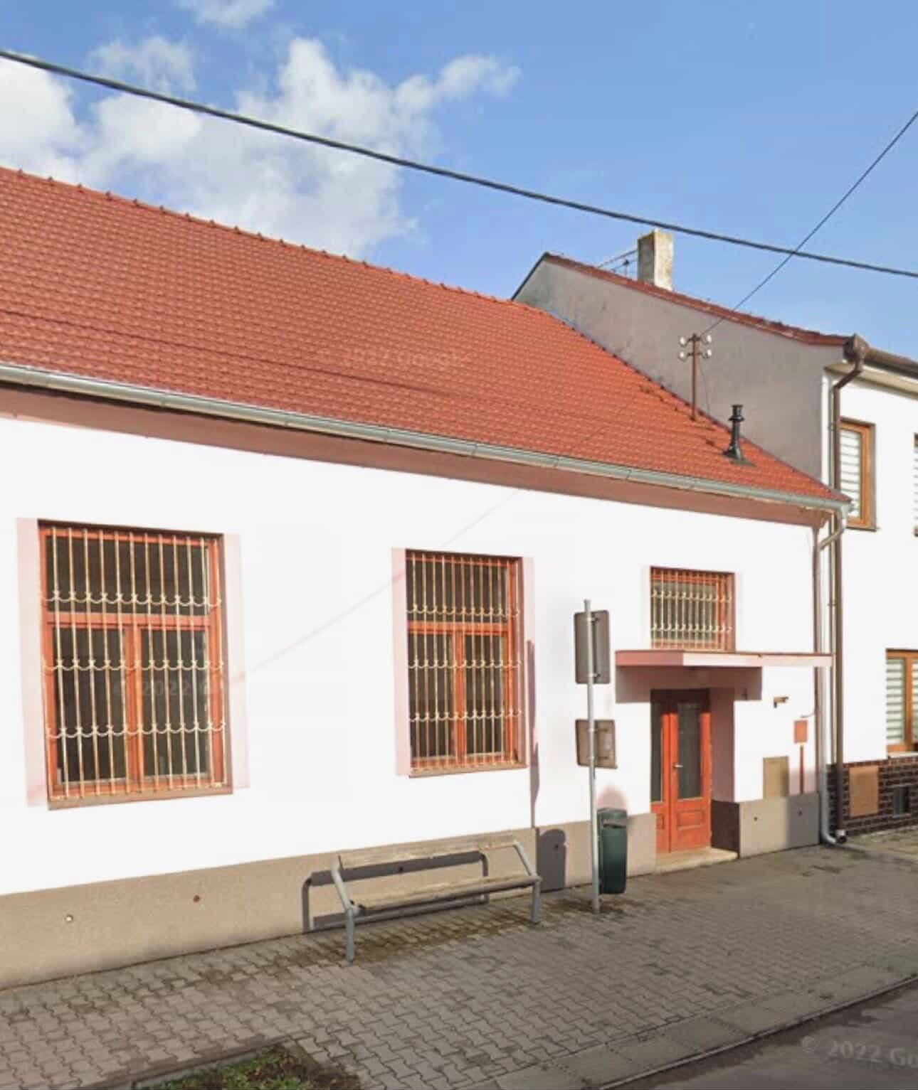 Kulturní dům Ledce foto 2