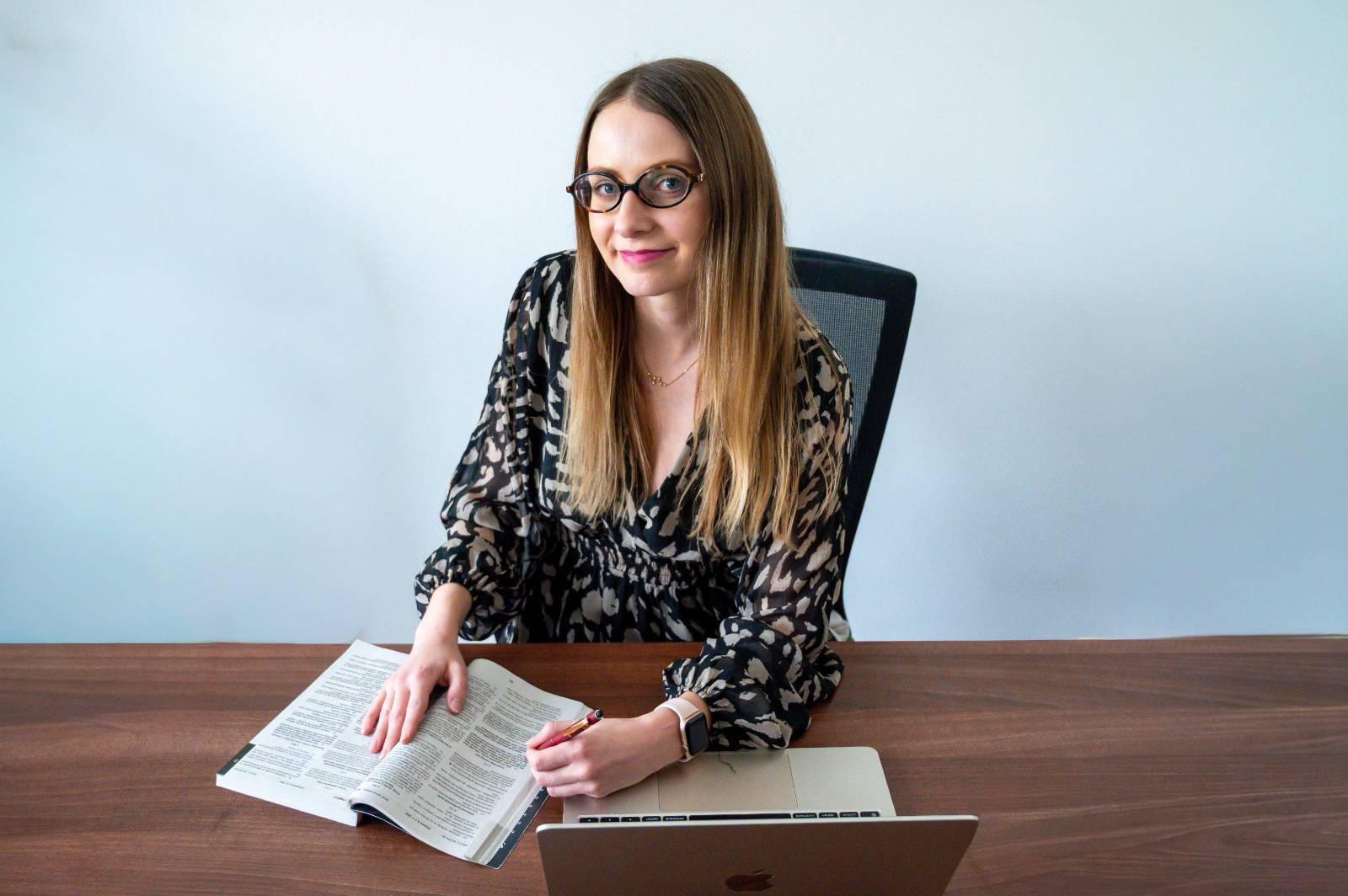 Mgr. Aneta Krátká, advokátka