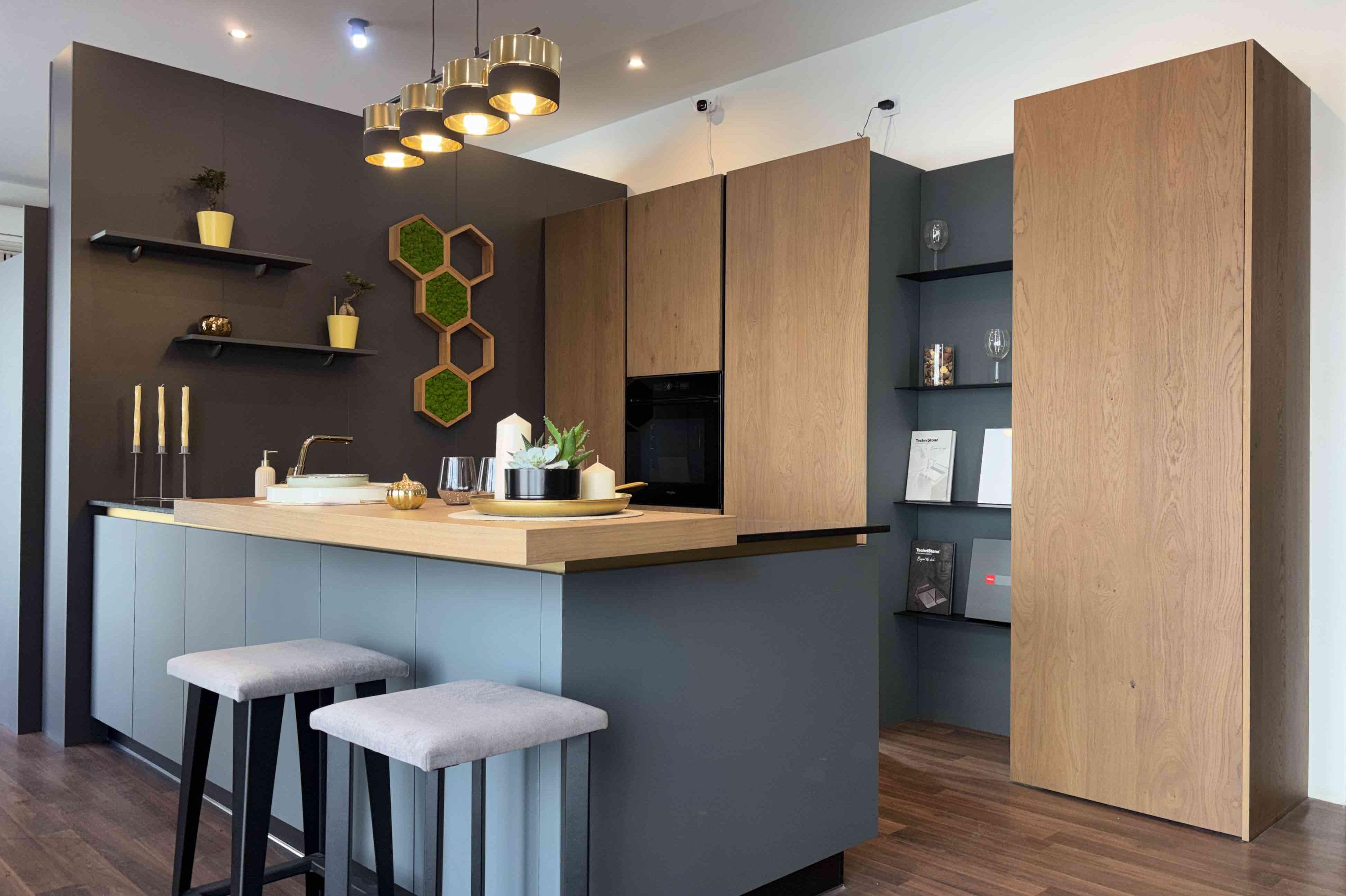 Interiéry a kuchyně KADO s.r.o.