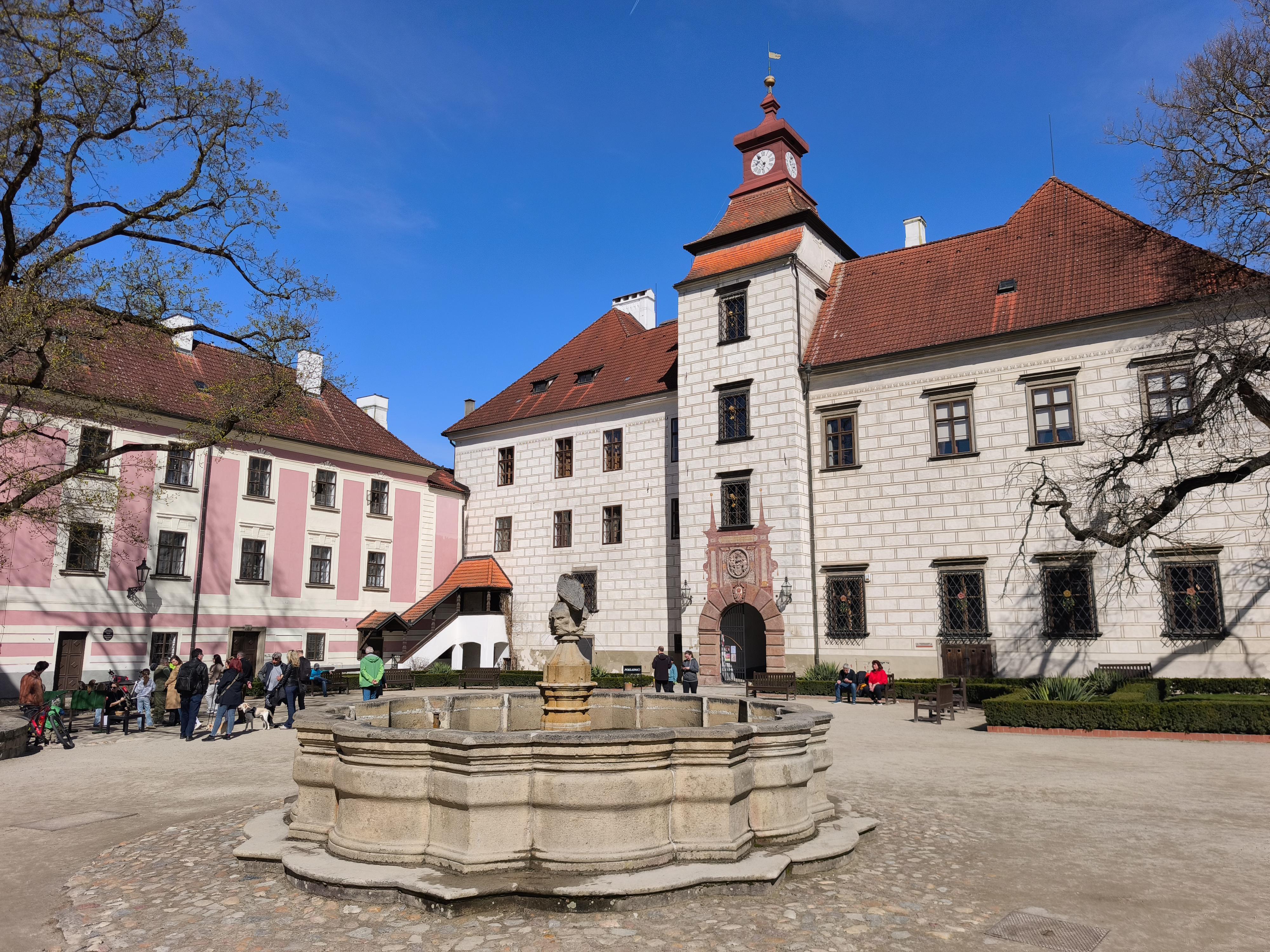 Státní zámek Třeboň foto 2