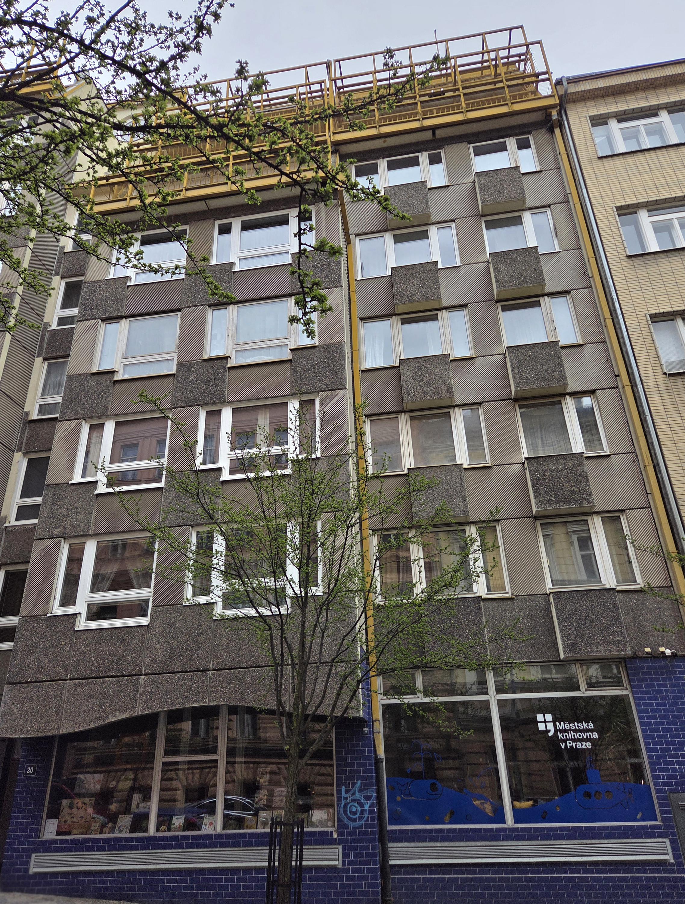 Městská knihovna v Praze - Záhřebská foto 5