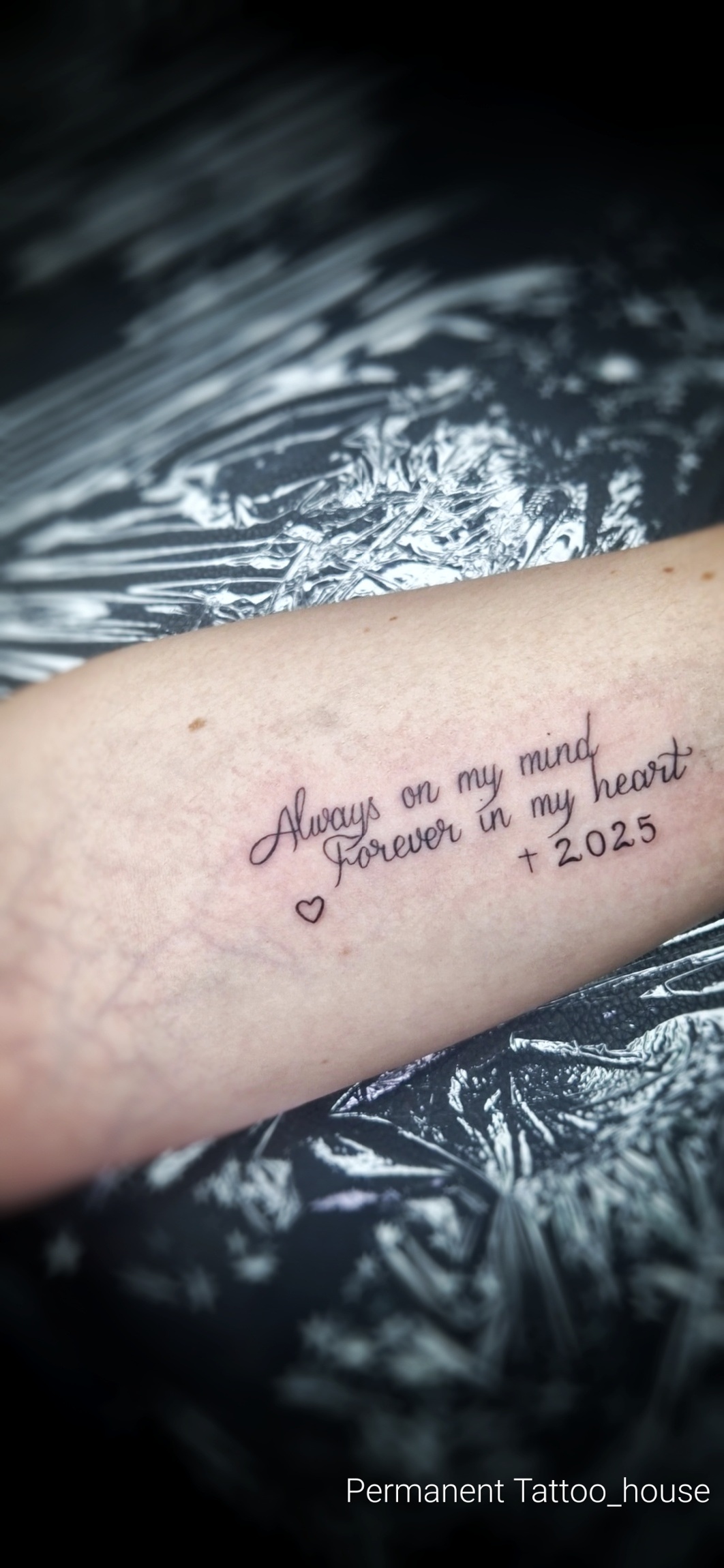 Permanent Tattoo house foto 6