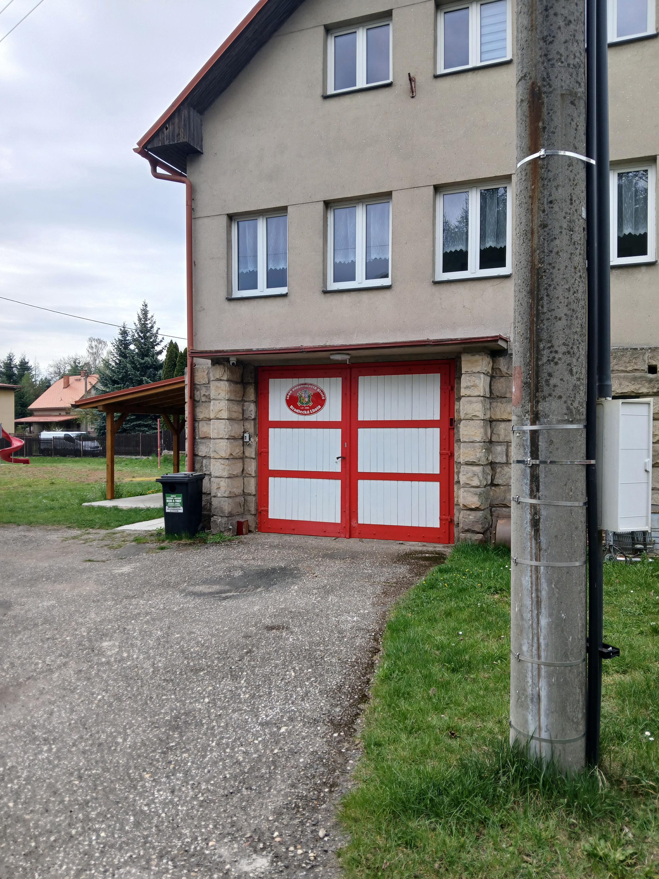 SH ČMS - Sbor dobrovolných hasičů Bradlecká Lhota foto 2