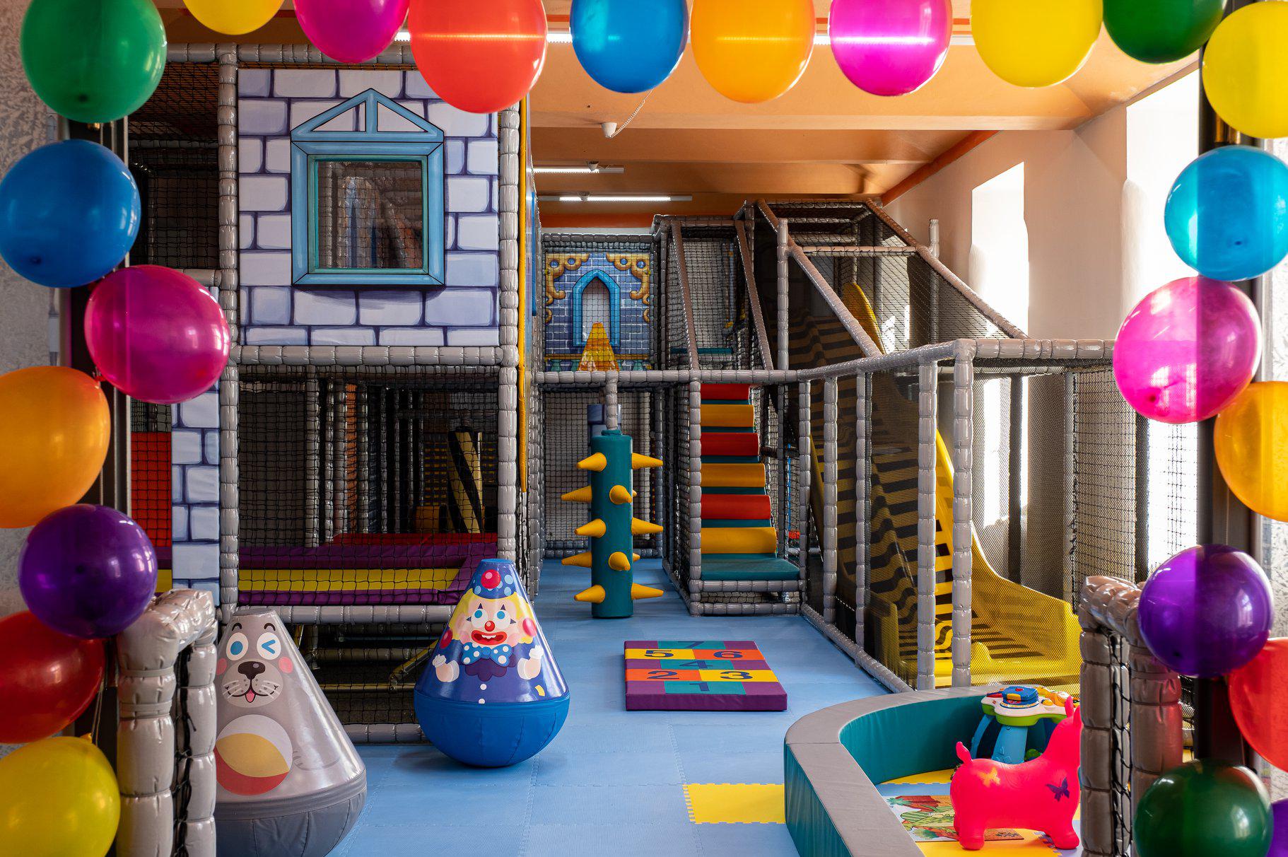 Dětské centrum a kavárna Ela