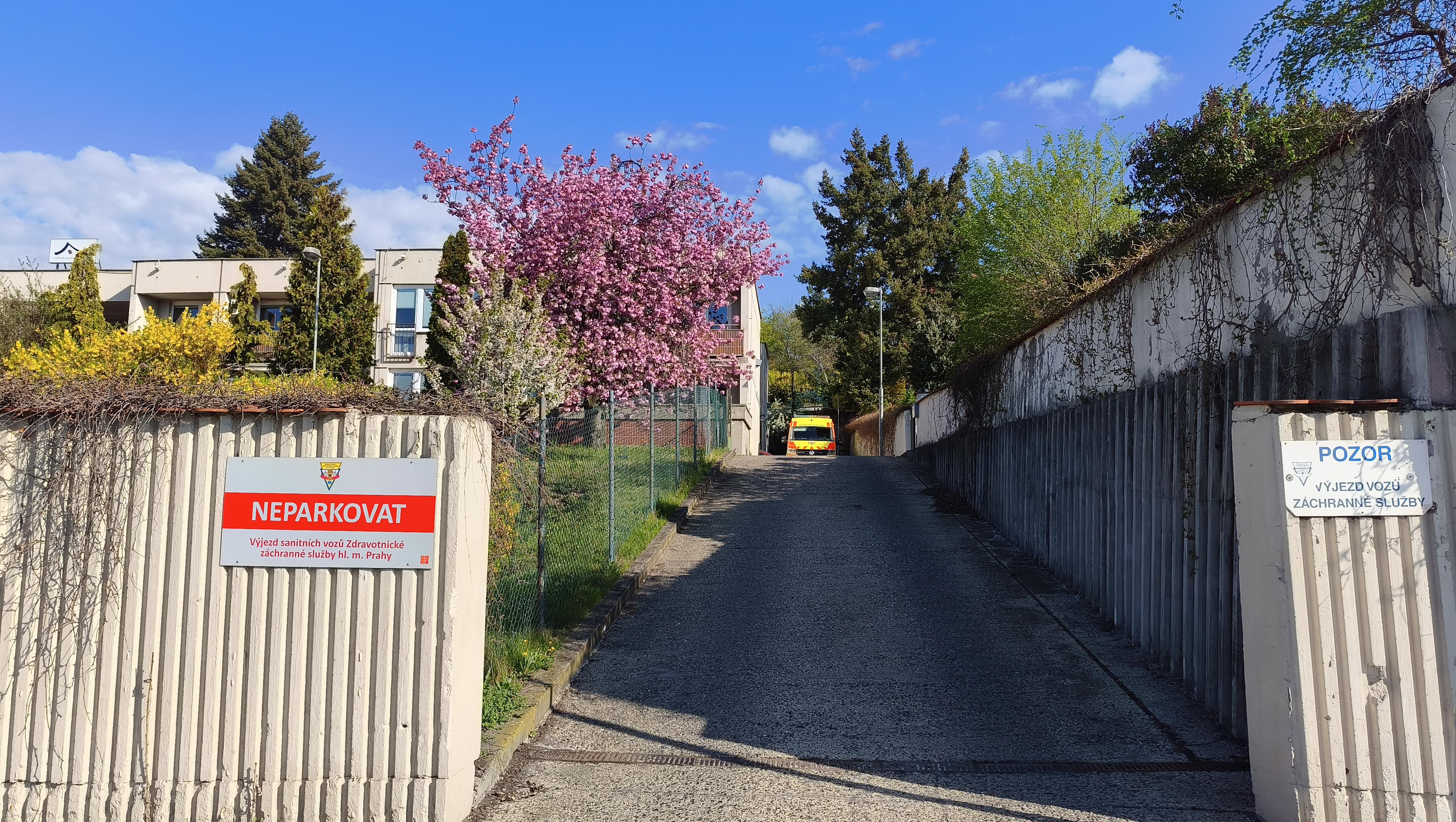 Zdravotnická záchranná služba hlavního města Prahy