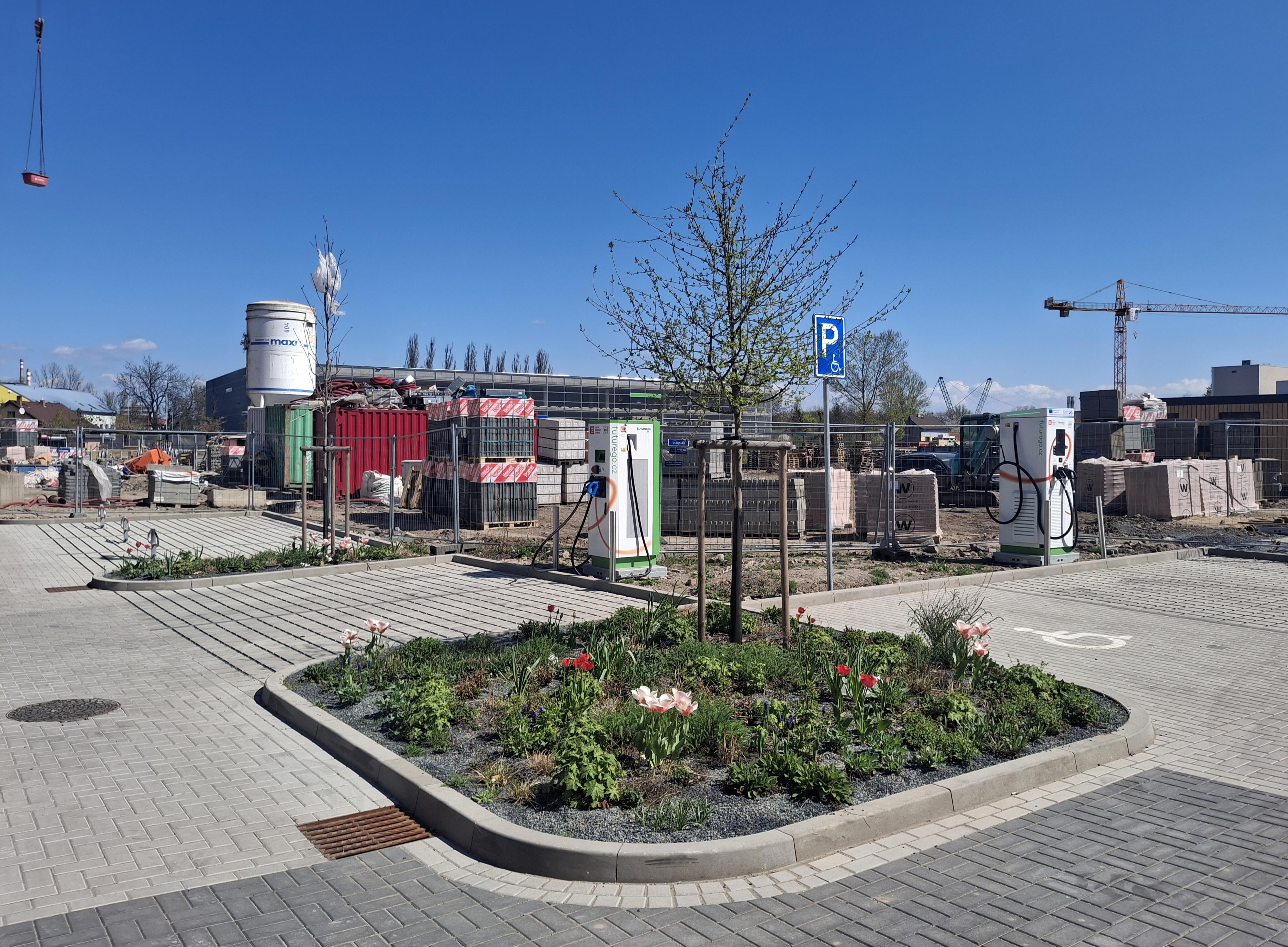 Dobíjecí stanice ČEZ