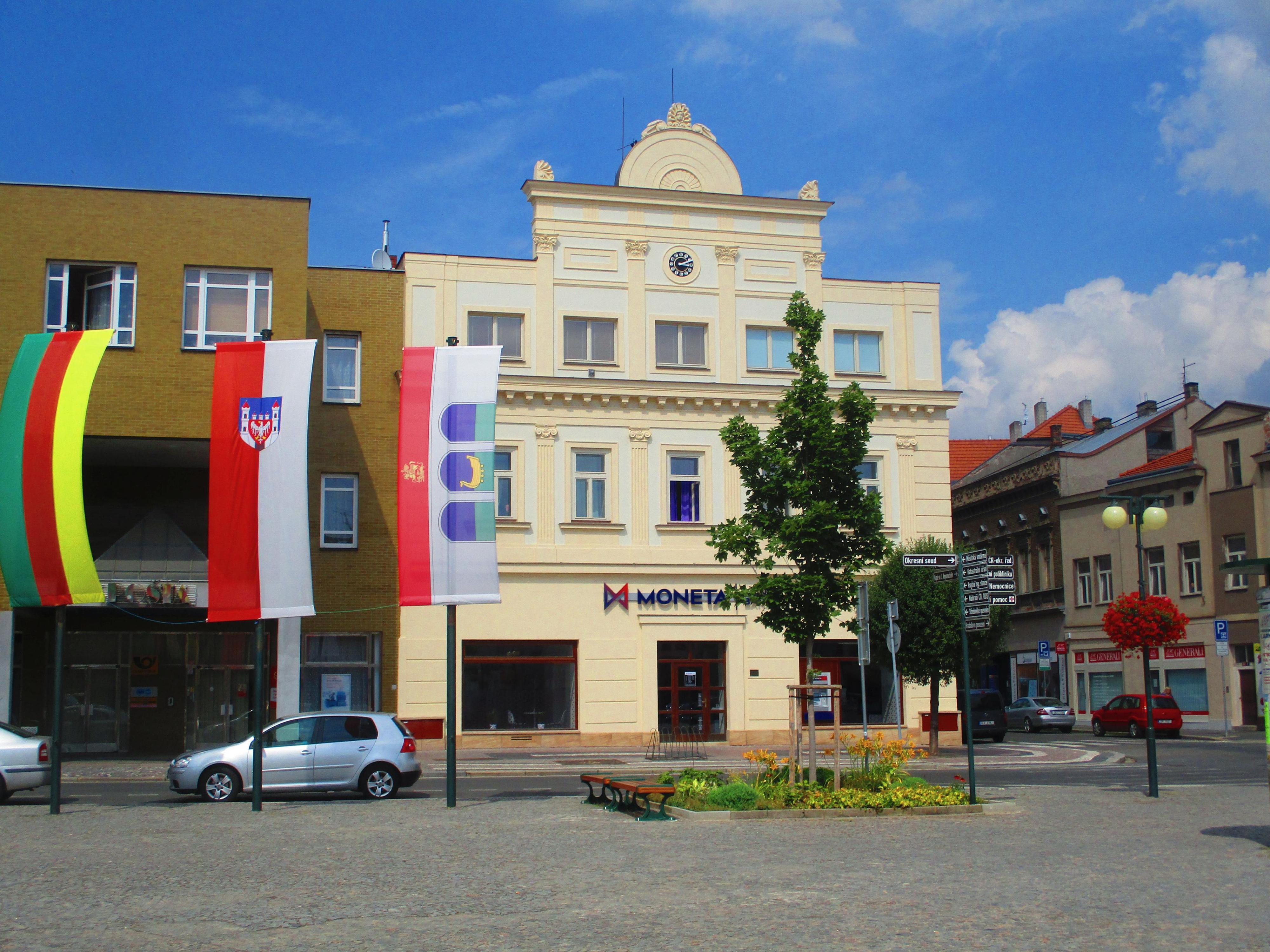 Bankomat MONETA Money Bank vkladový foto 2