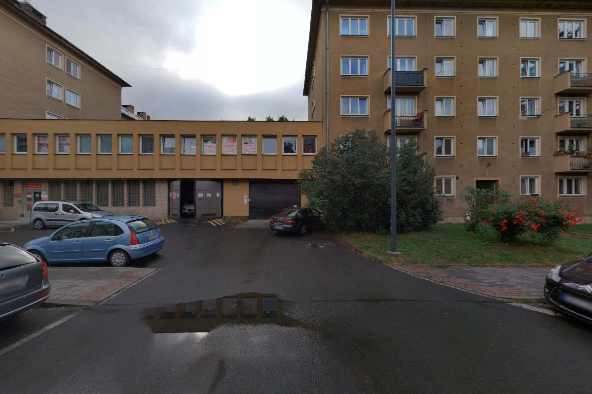 Veterina Na Vozovně