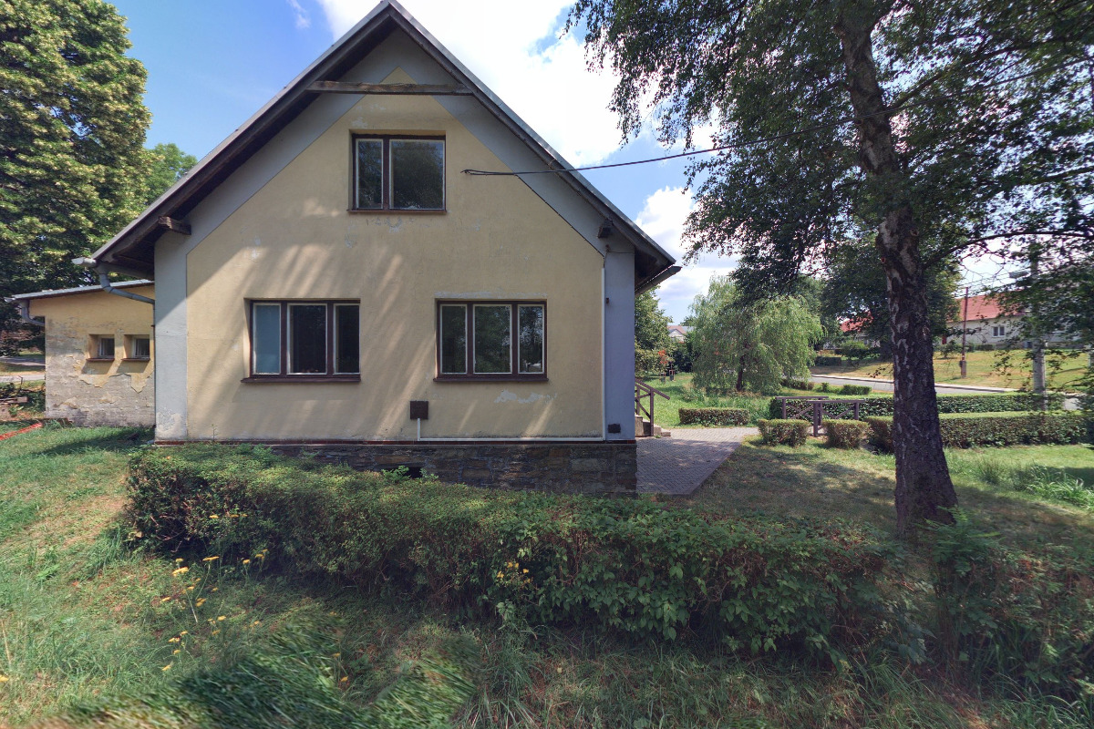 Hraničné Petrovice - obecní úřad foto 2