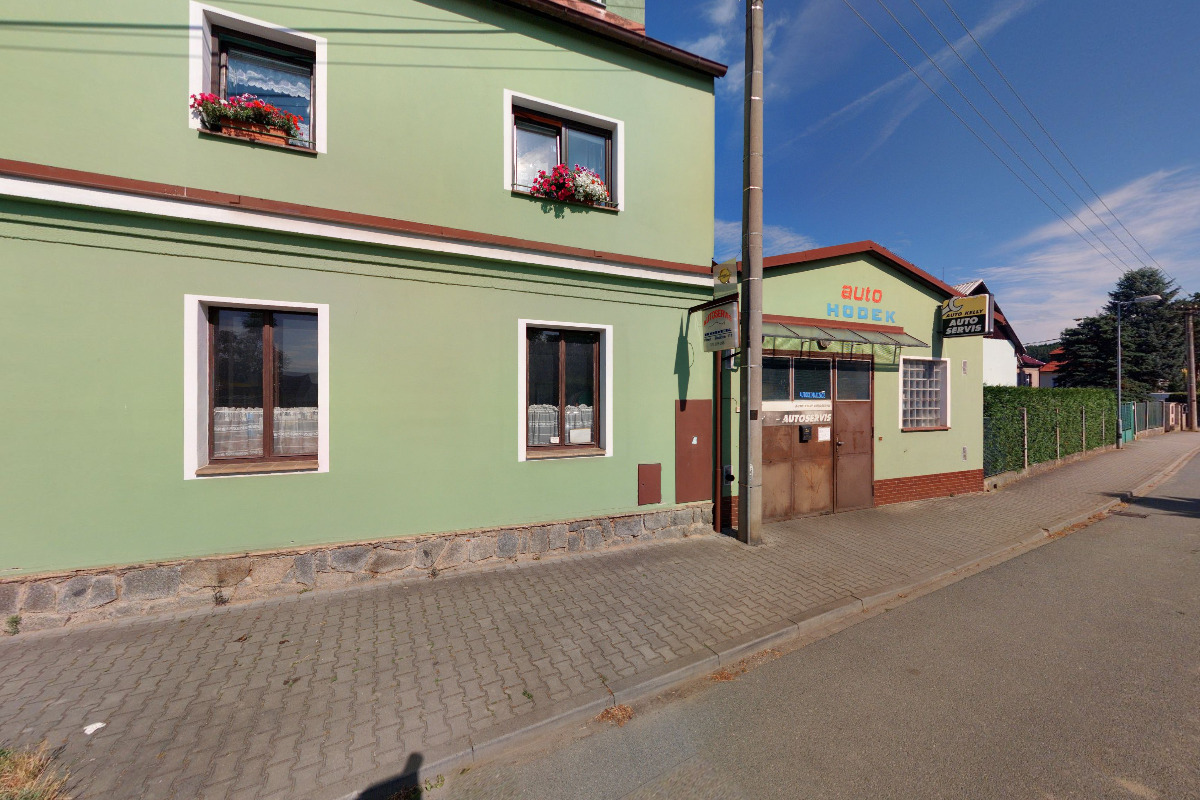 Auto Hodek
