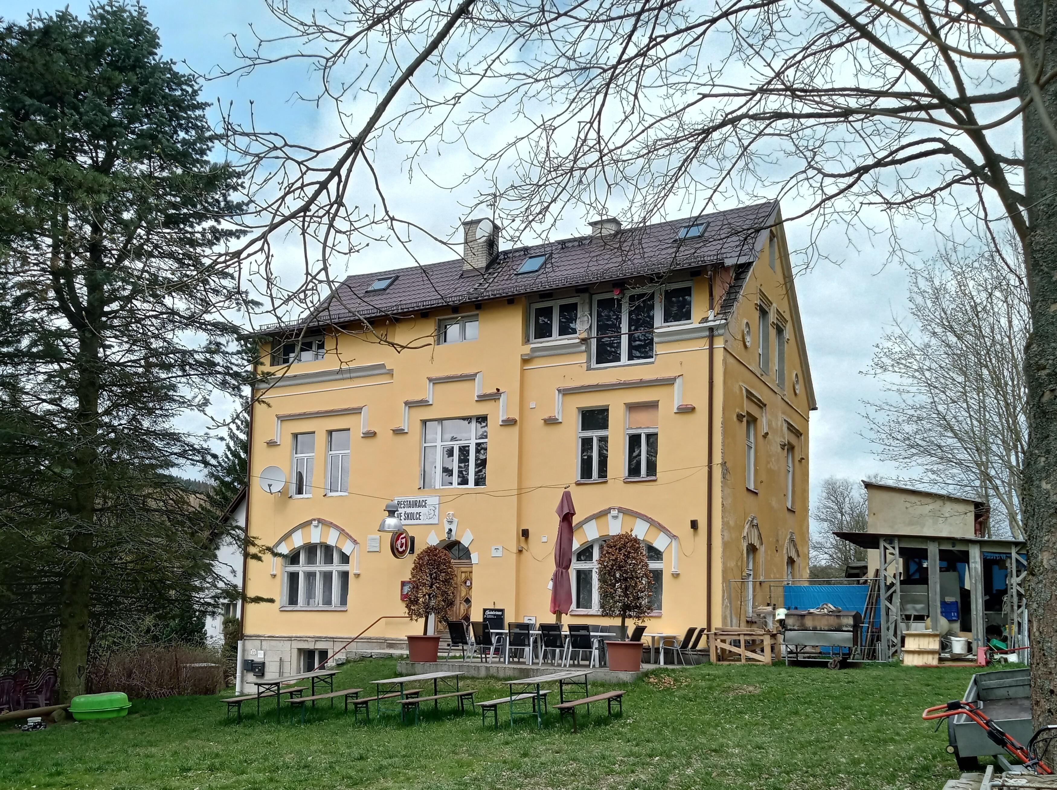 Restaurace Ve školce foto 2