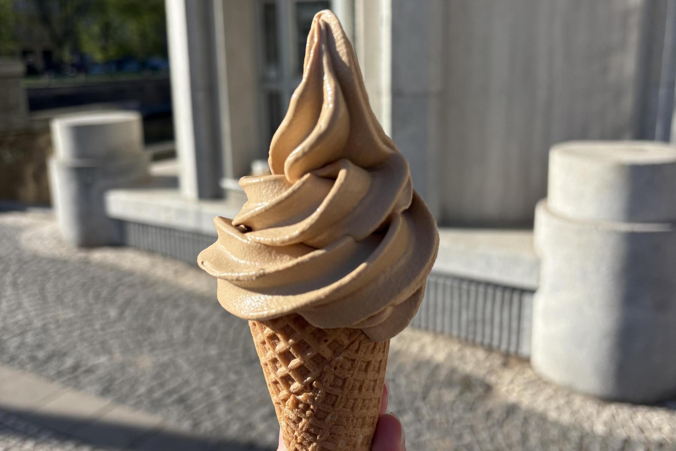 CUP & CONE