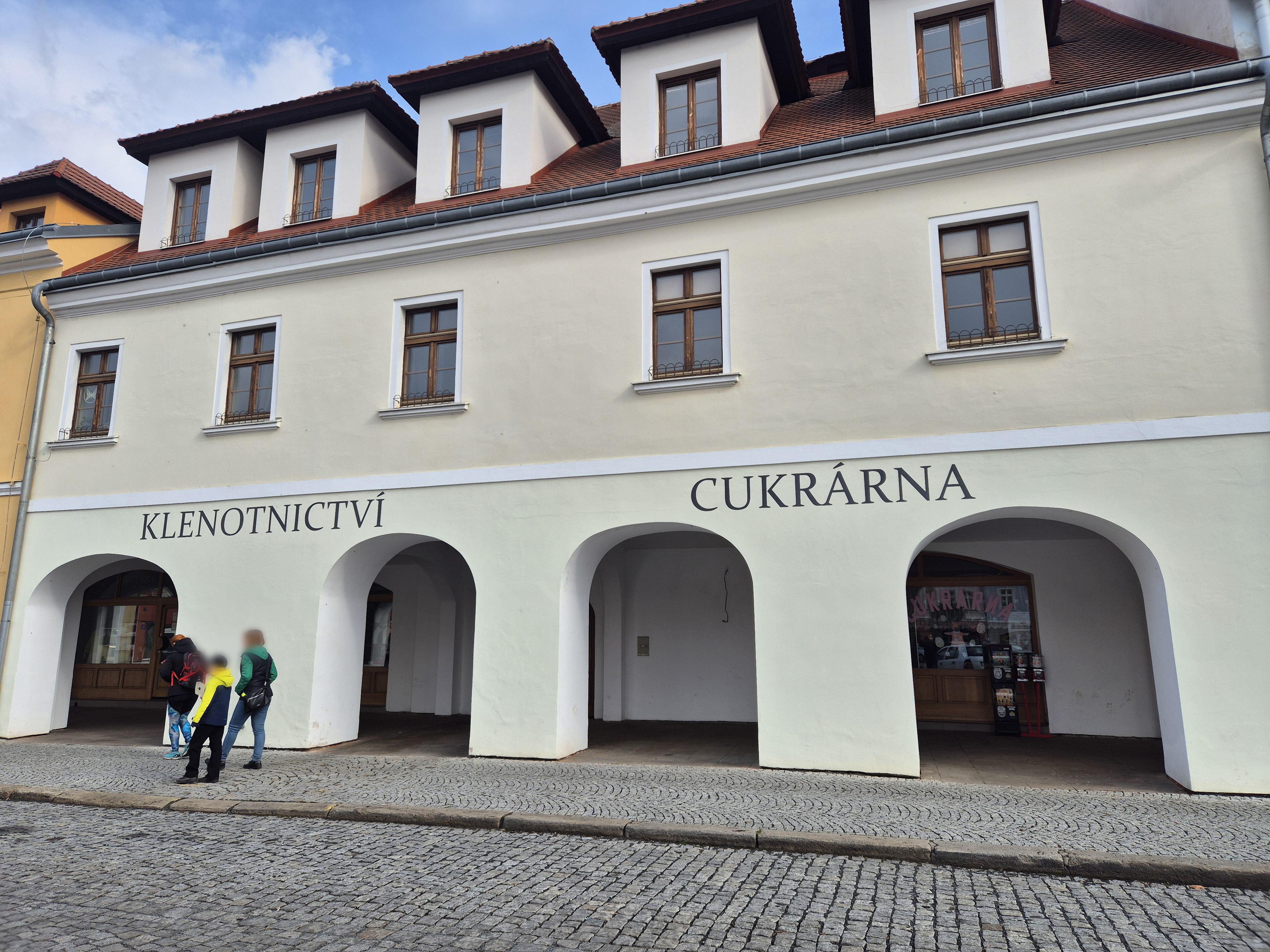 Cukrárna v podloubí foto 2