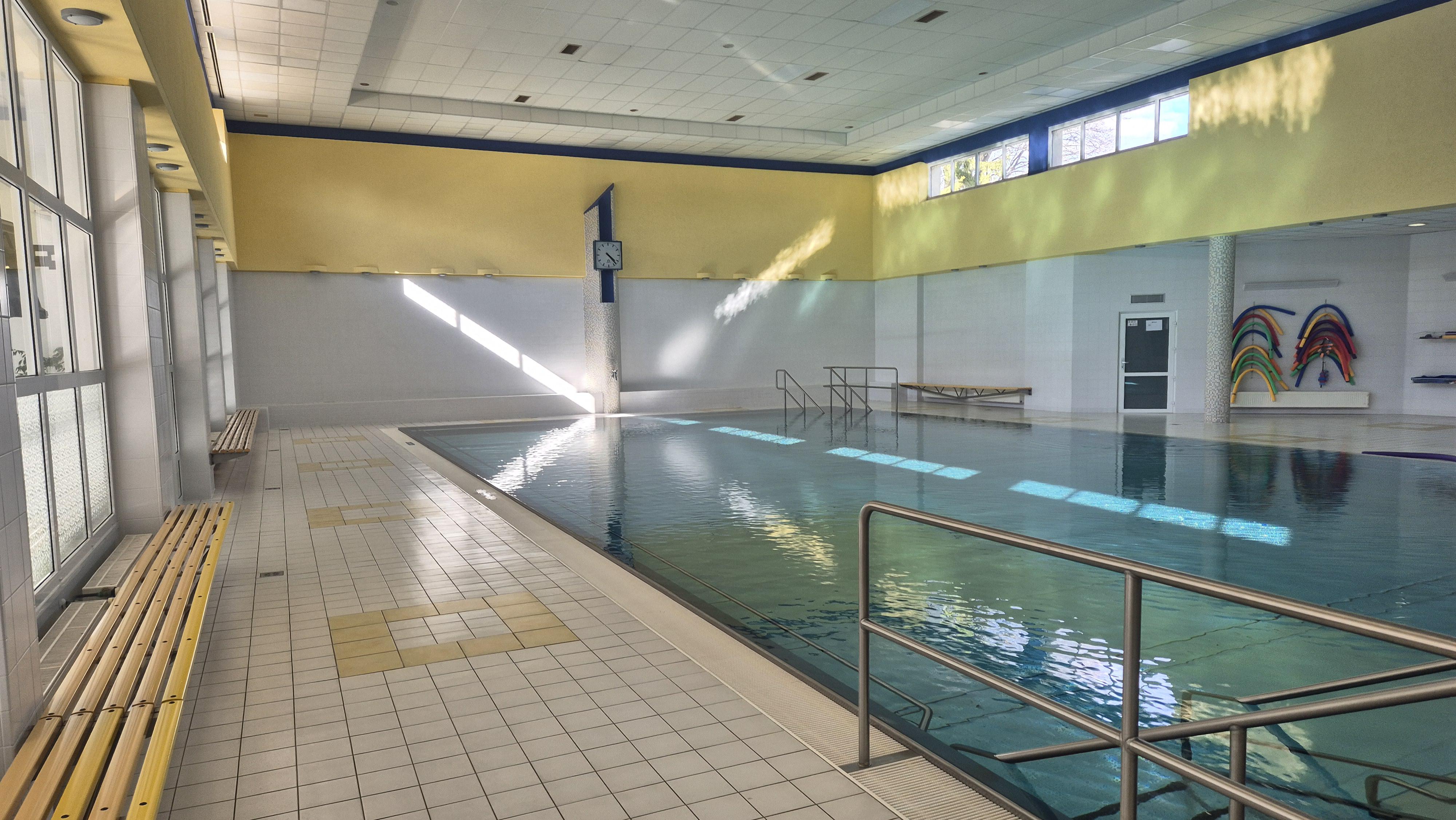 Bazén - Lázně Bělohrad foto 2