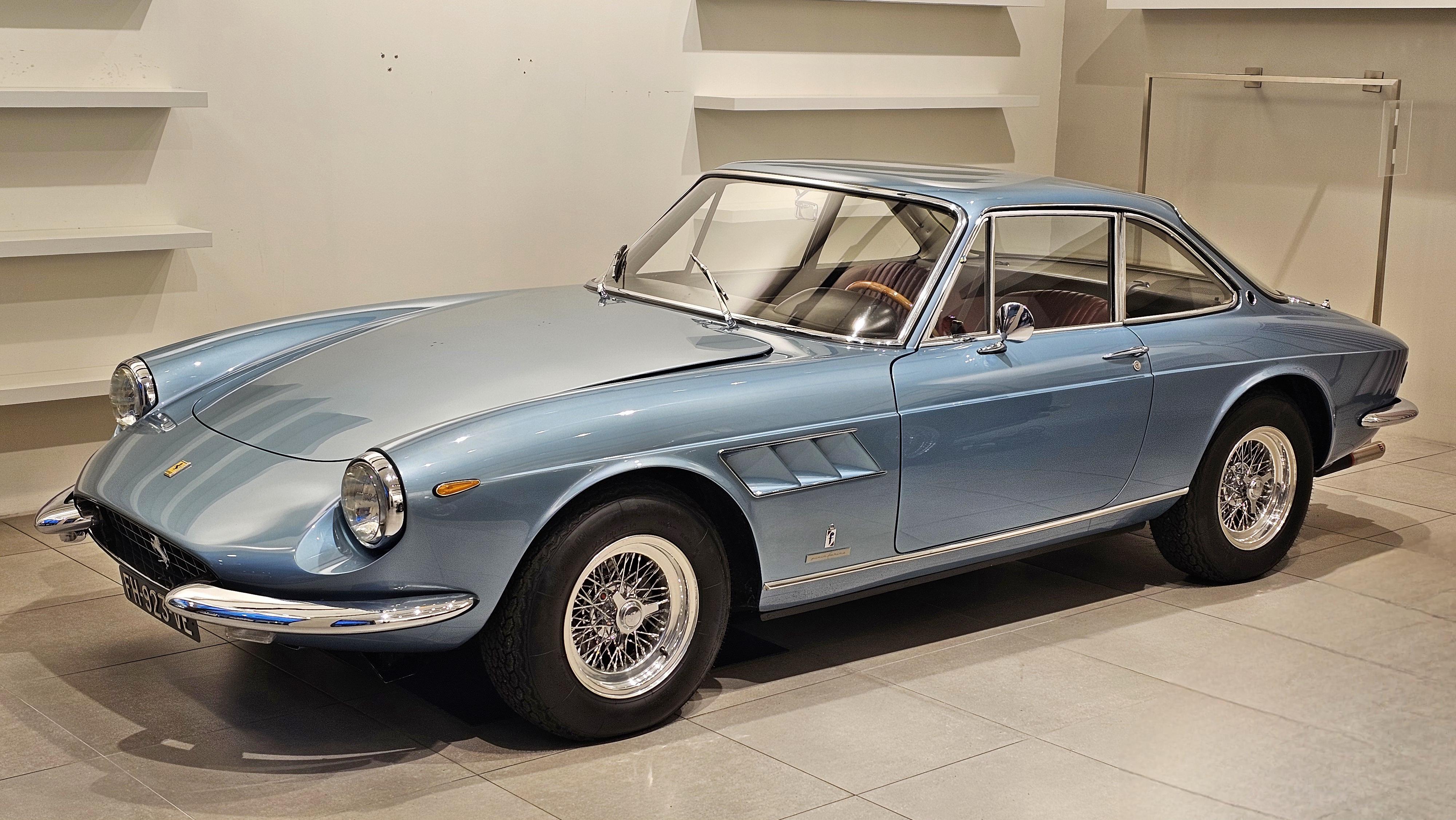 Engine Classic Cars Gallery foto 2
