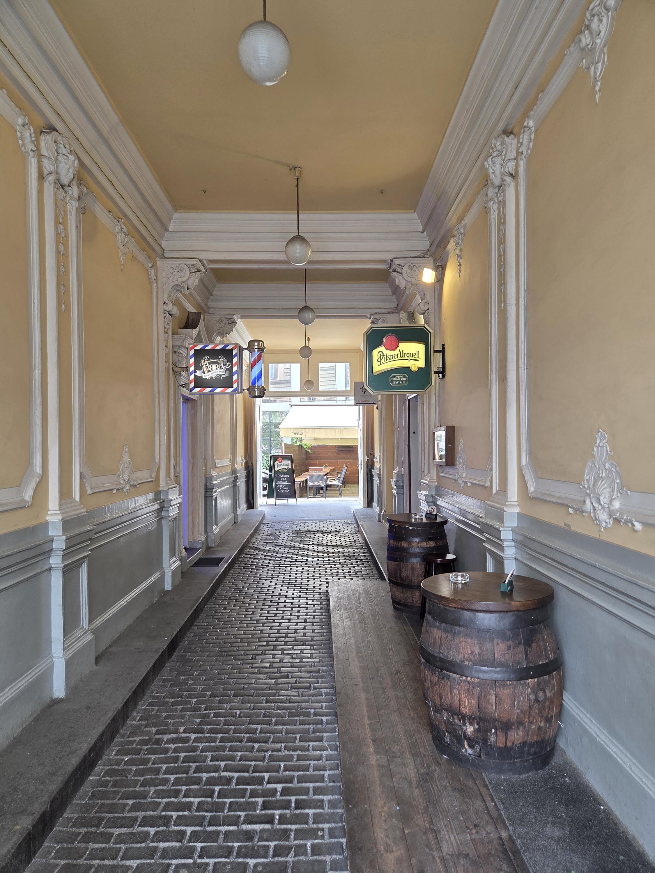 Restaurace Sklep Na poříčí foto 2