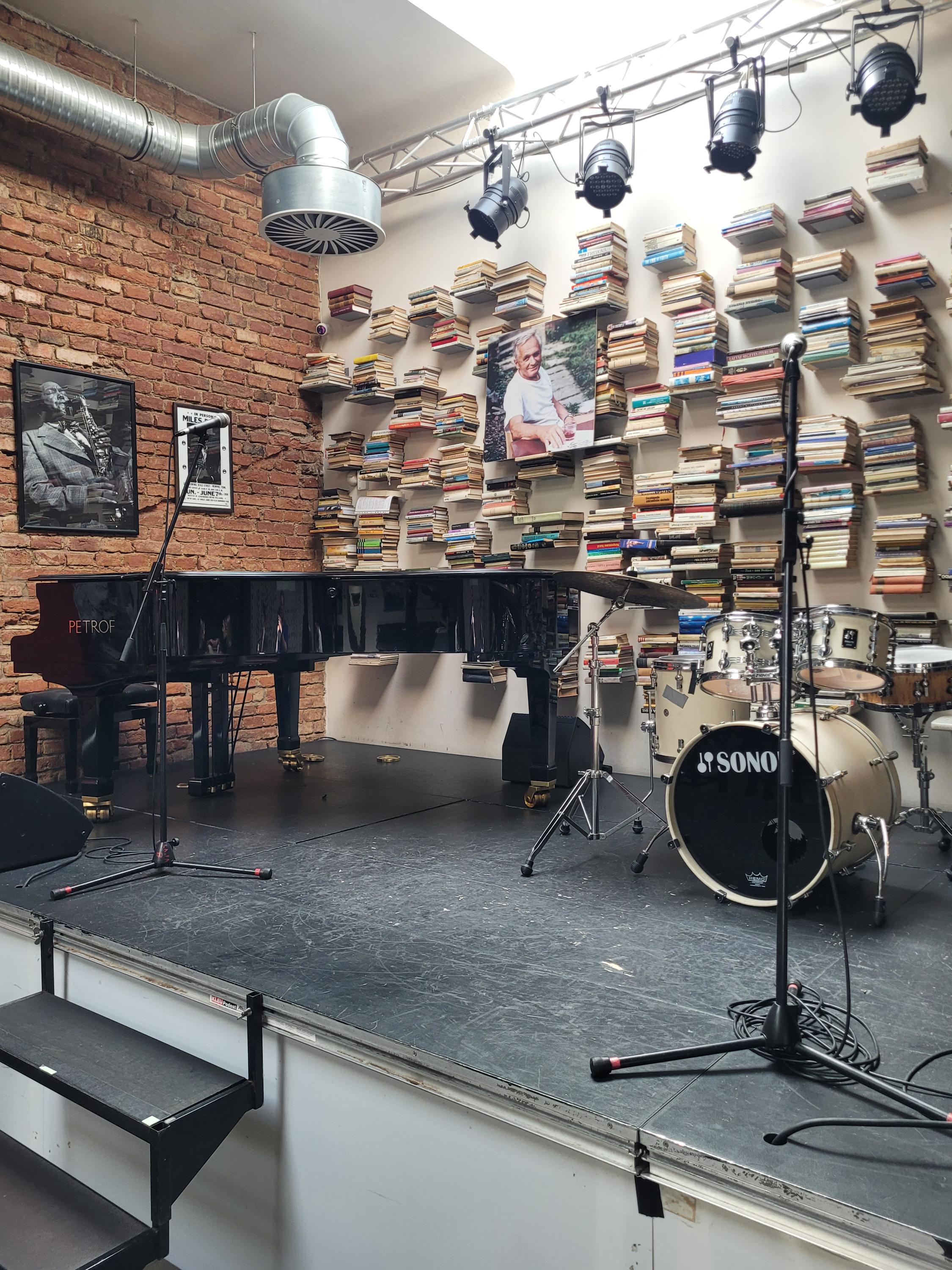 La Fabrika foto 3