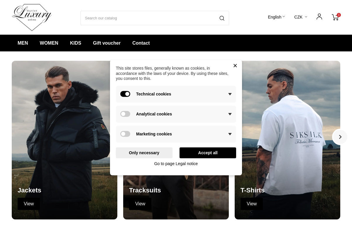 Outlet u křižovatky