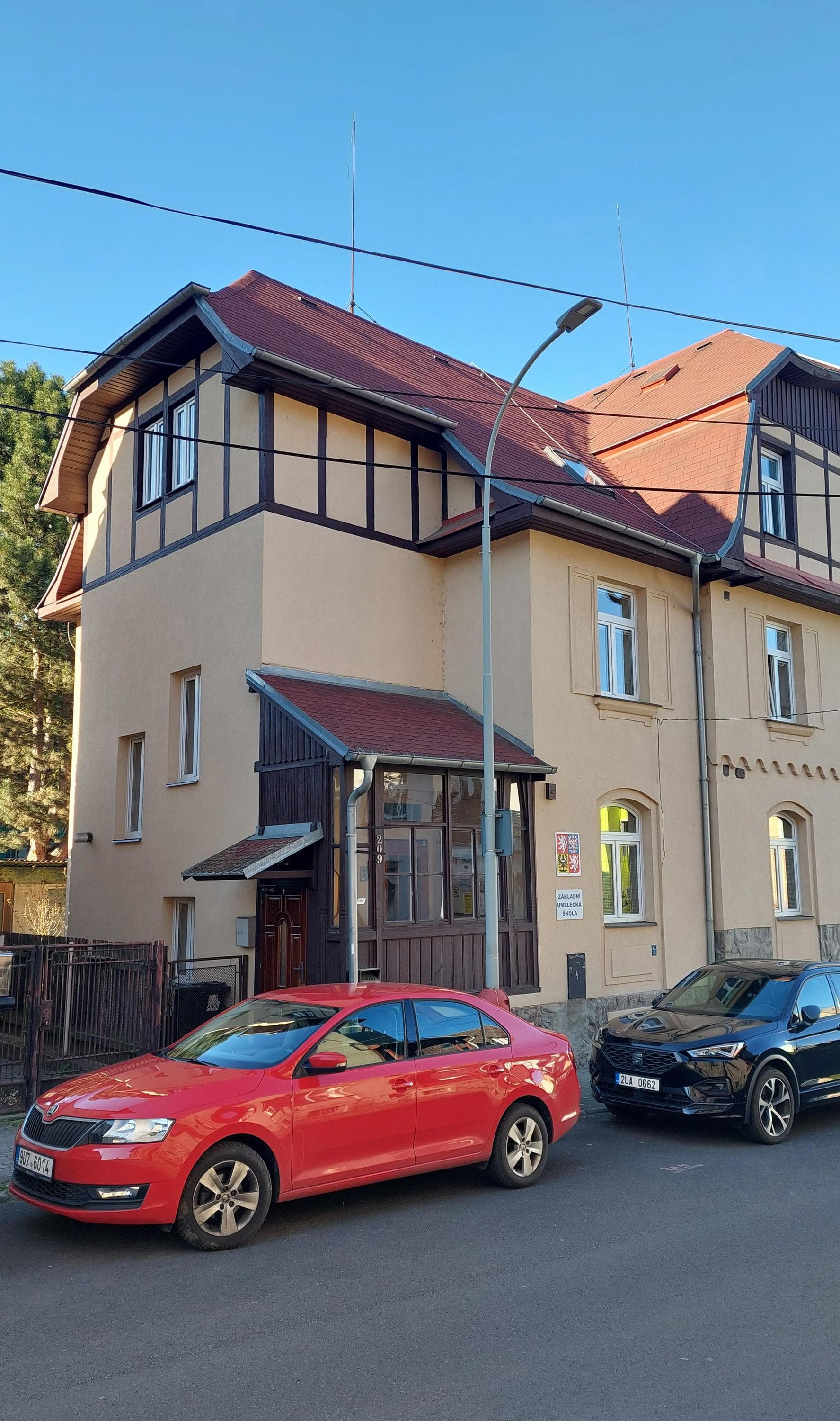 ZUŠ Ústí nad Labem-Neštěmice foto 2