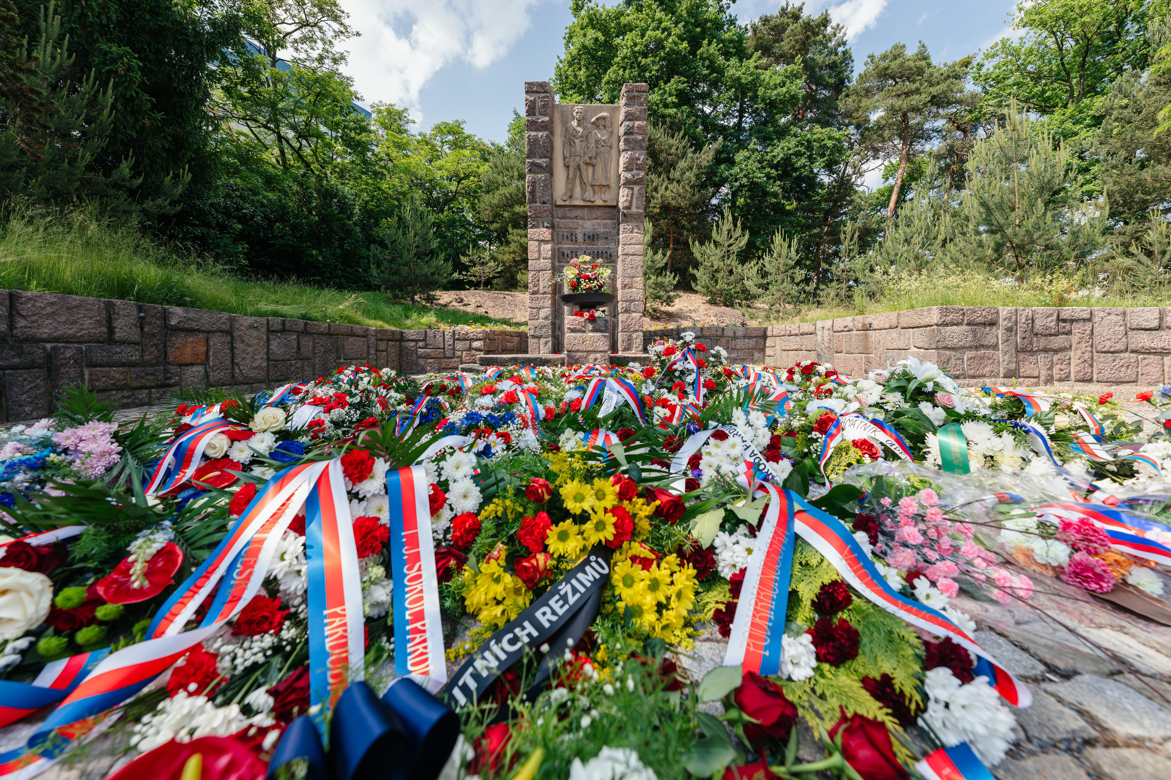 Pietní akt k připomenutí 84. výročí heydrichiády