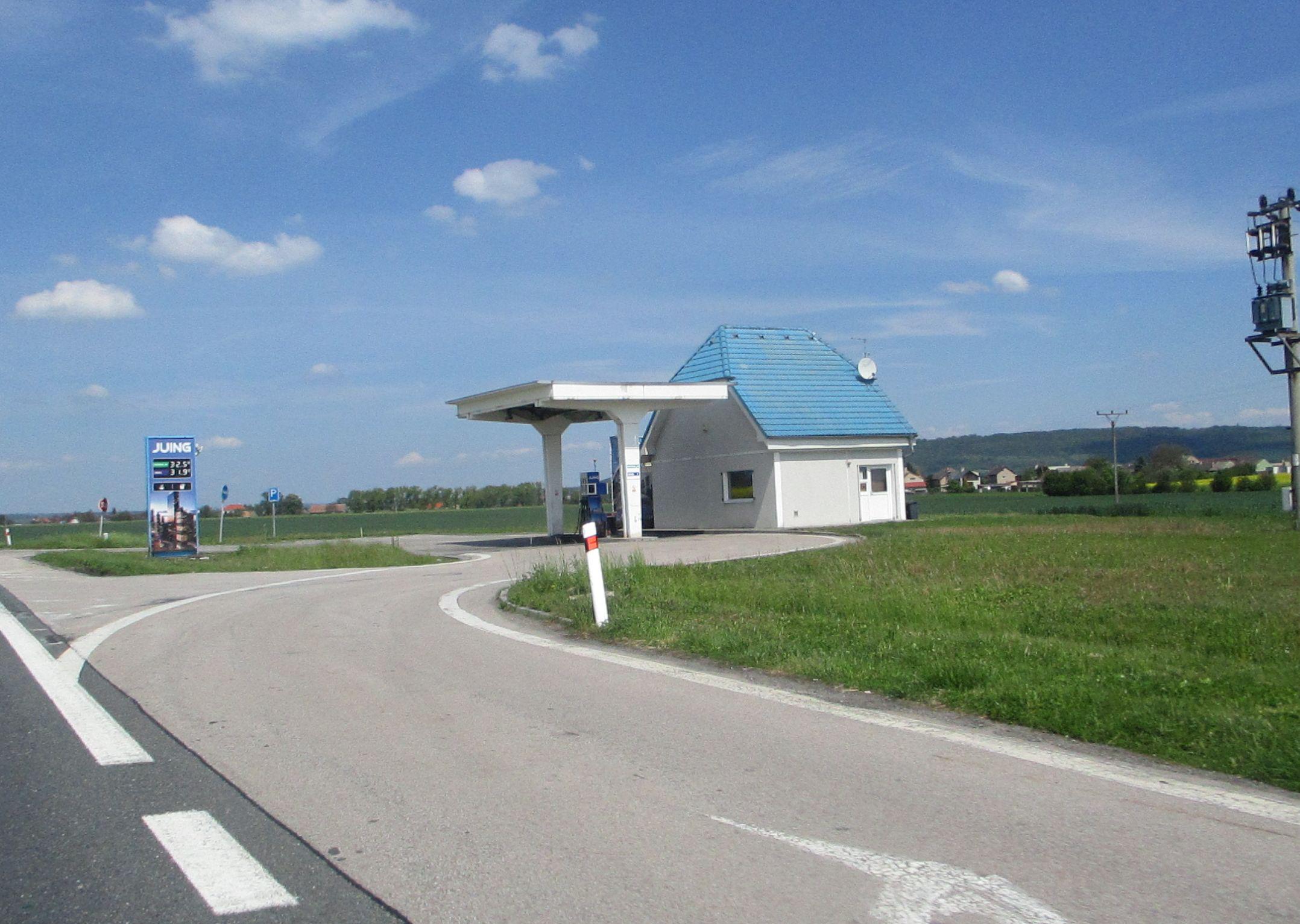 Čerpací stanice JUING foto 3