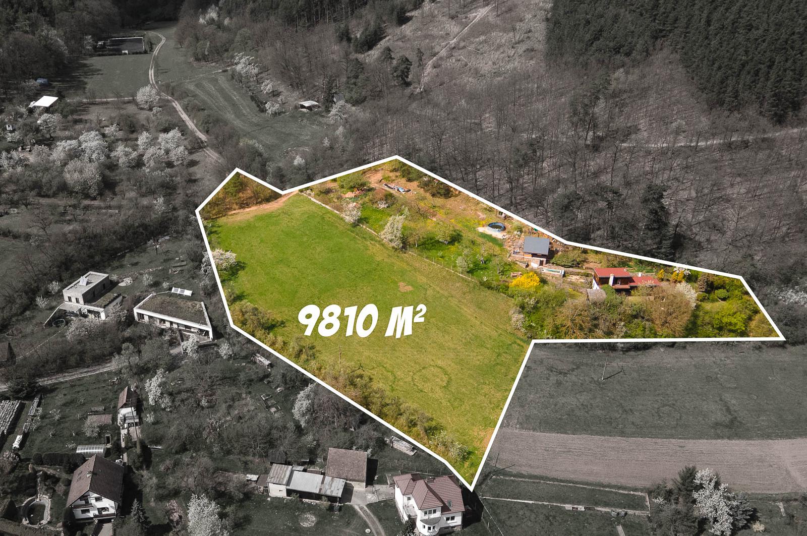 Rekreační pozemek Sentice 9810 m²