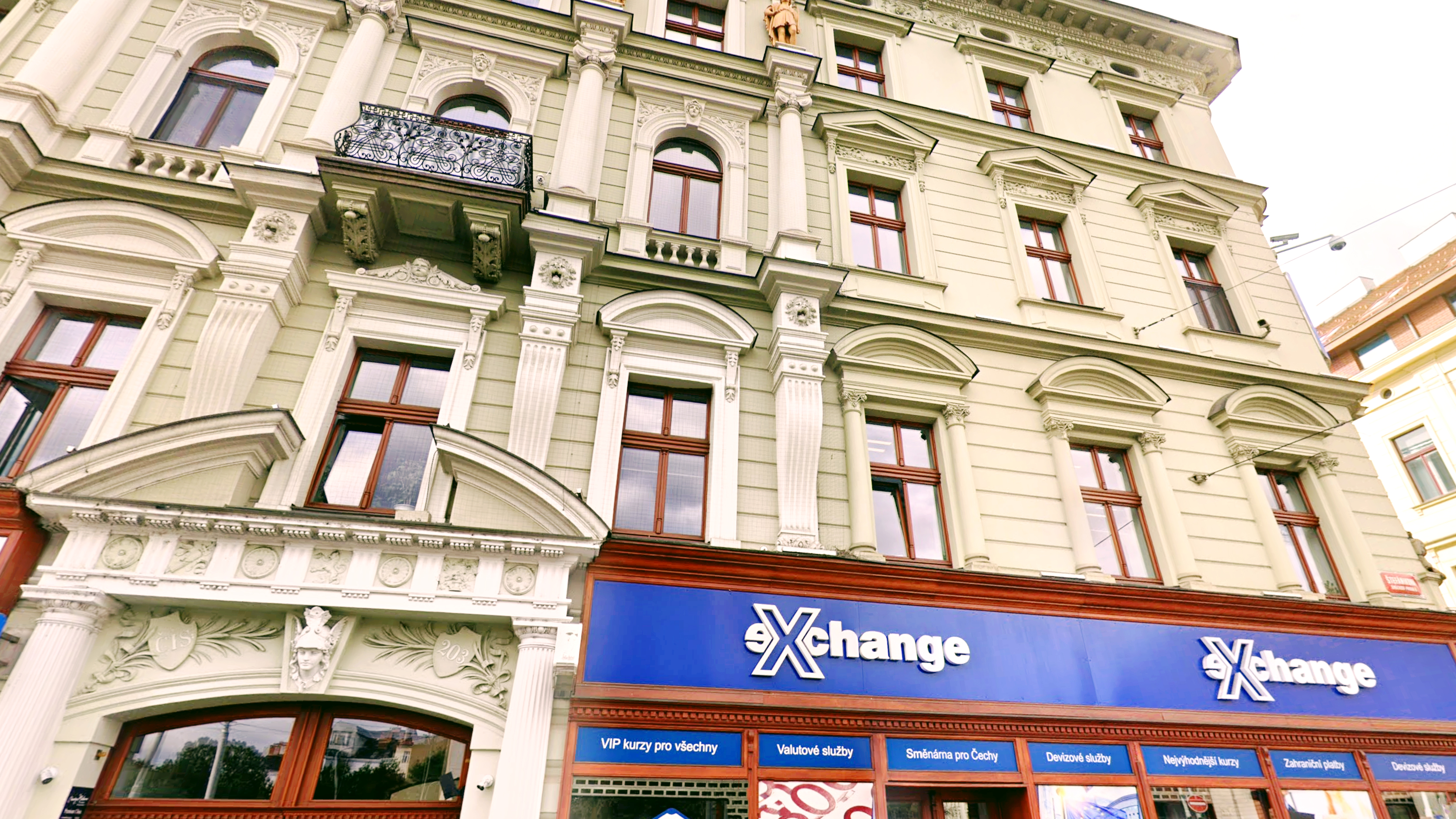 EXCHANGE s.r.o. - Váš devizový partner foto 2