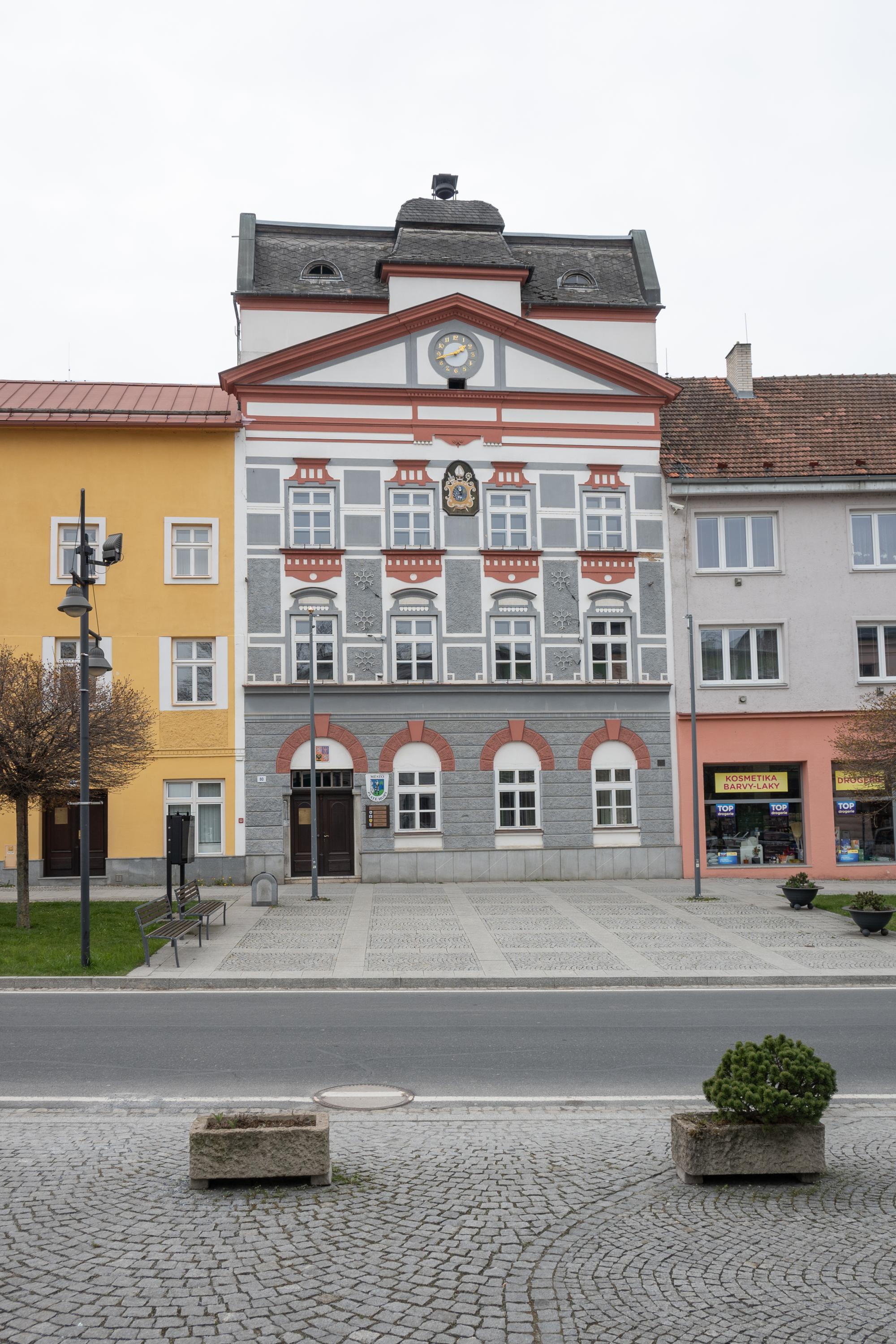 Zlaté Hory - městský úřad foto 6