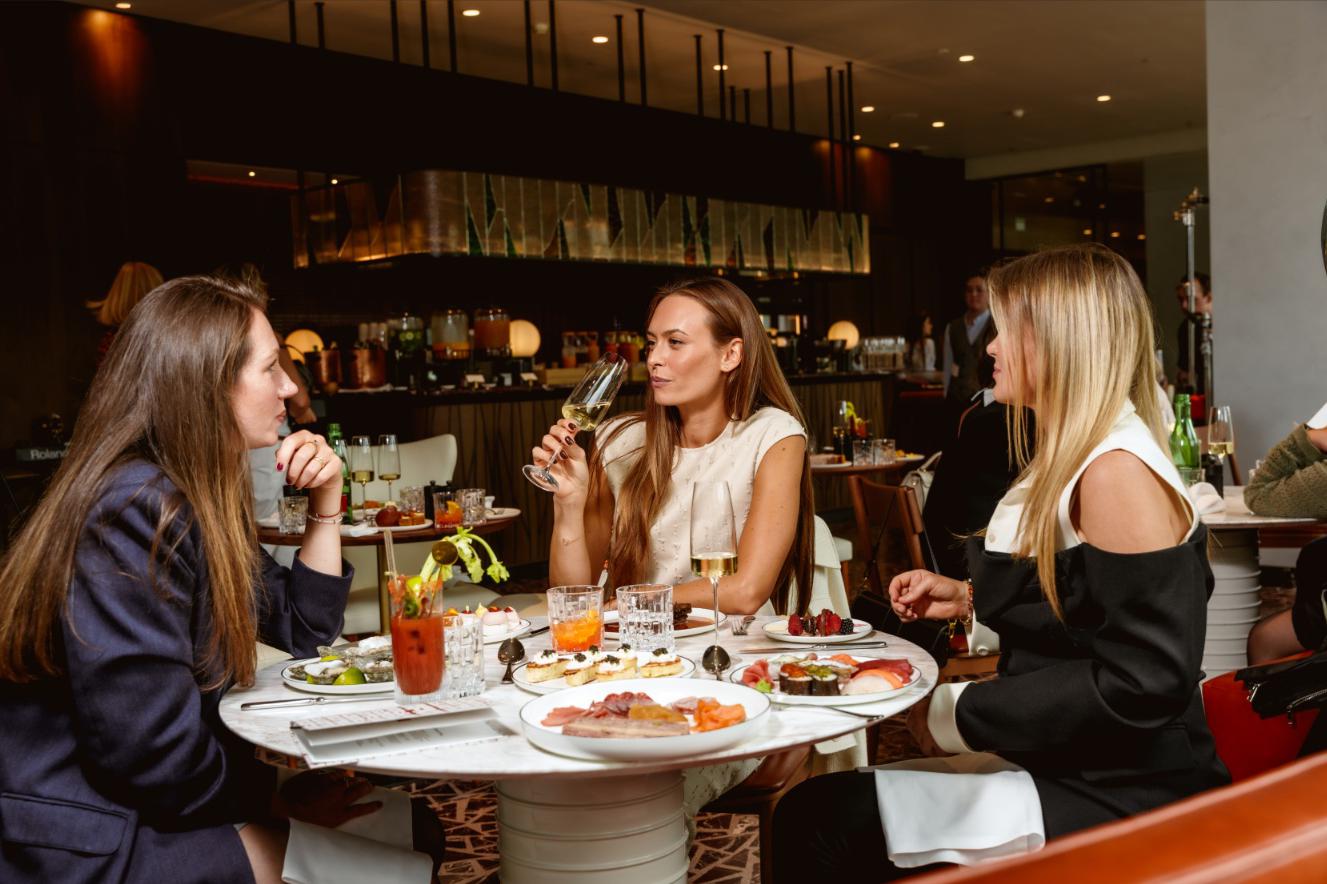 Brunch ke Dni matek ve Fairmontu