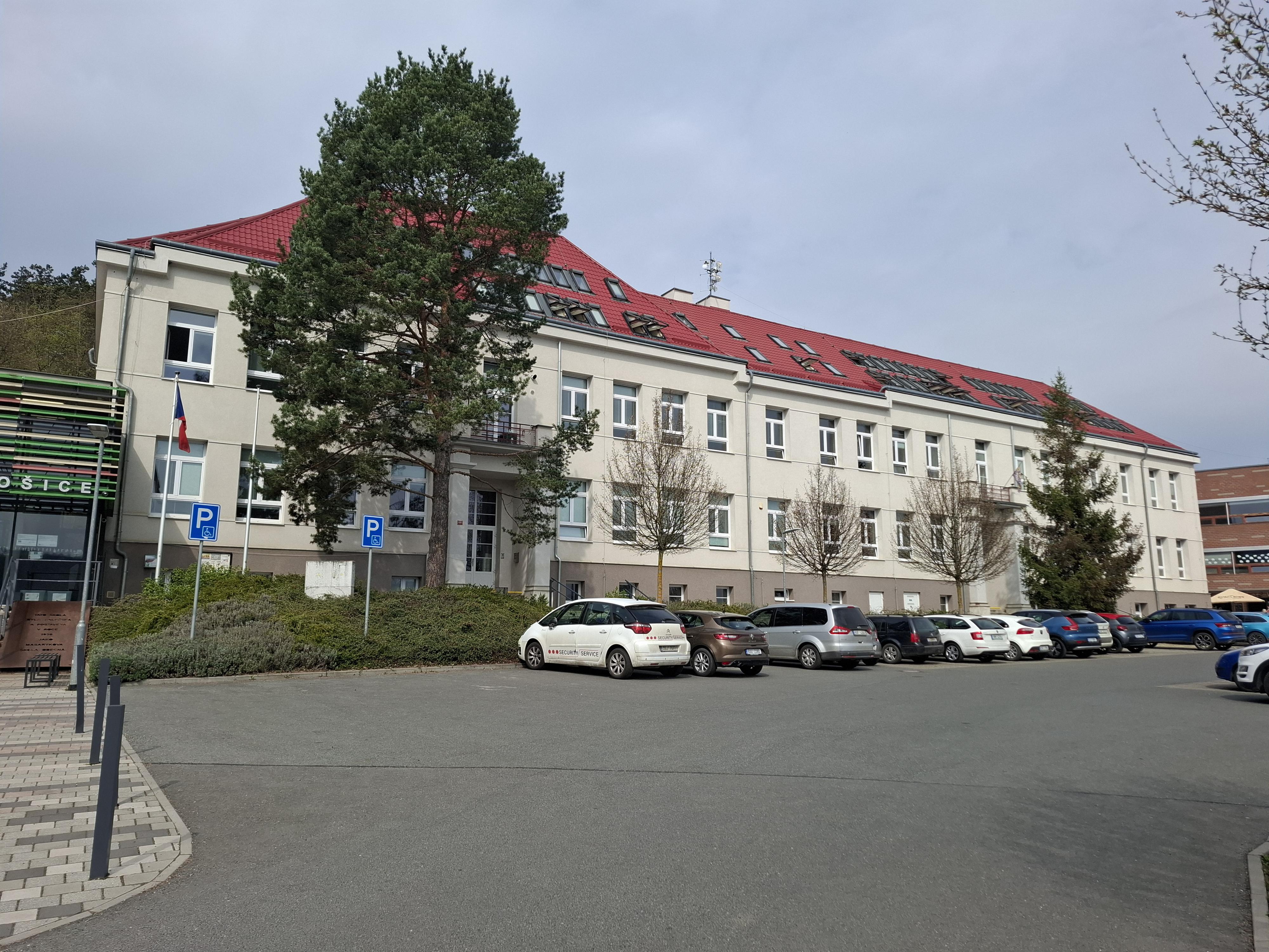 ZŠ Černošice, Pod školou foto 3