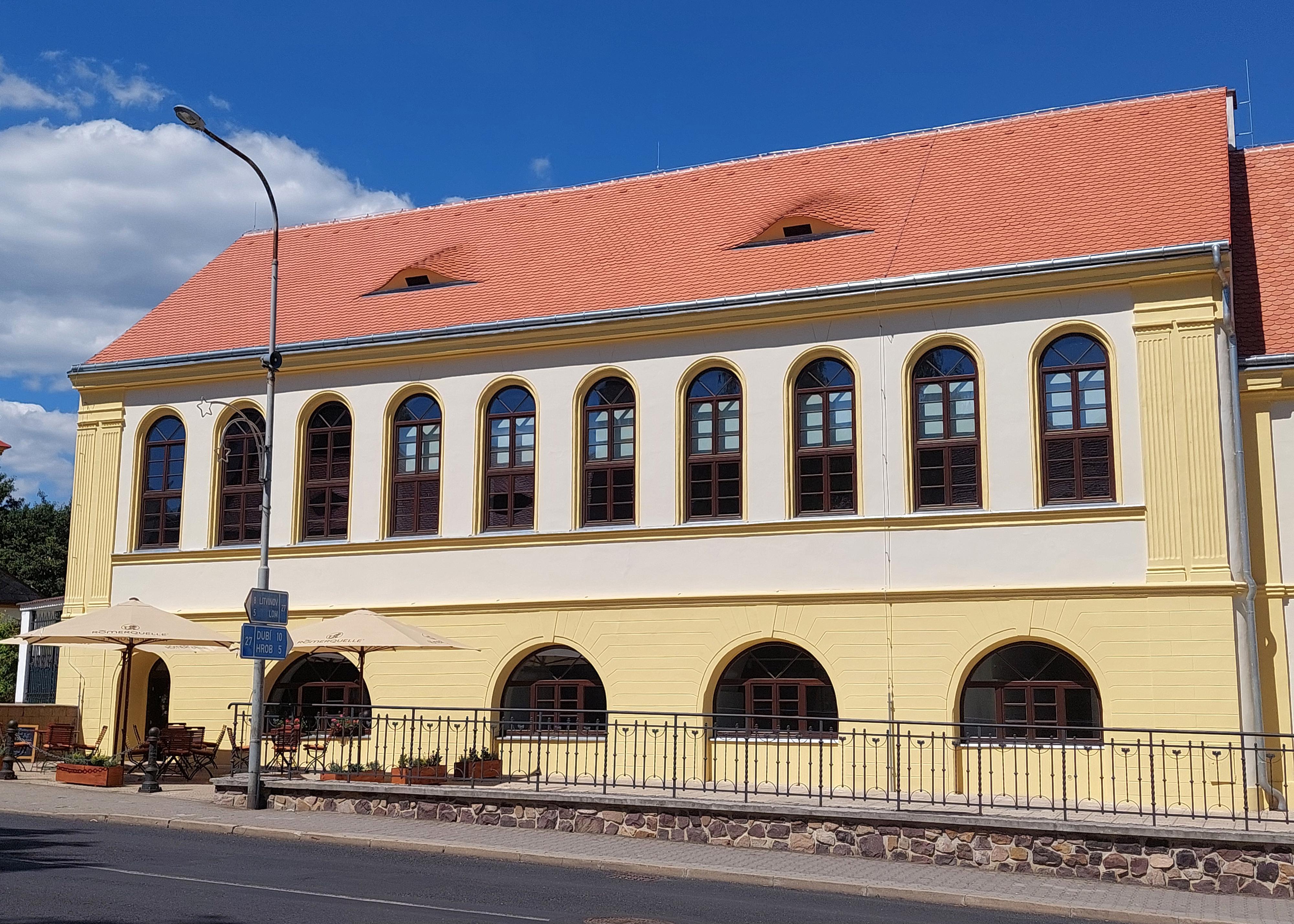 Kulturní dům Stropník foto 3