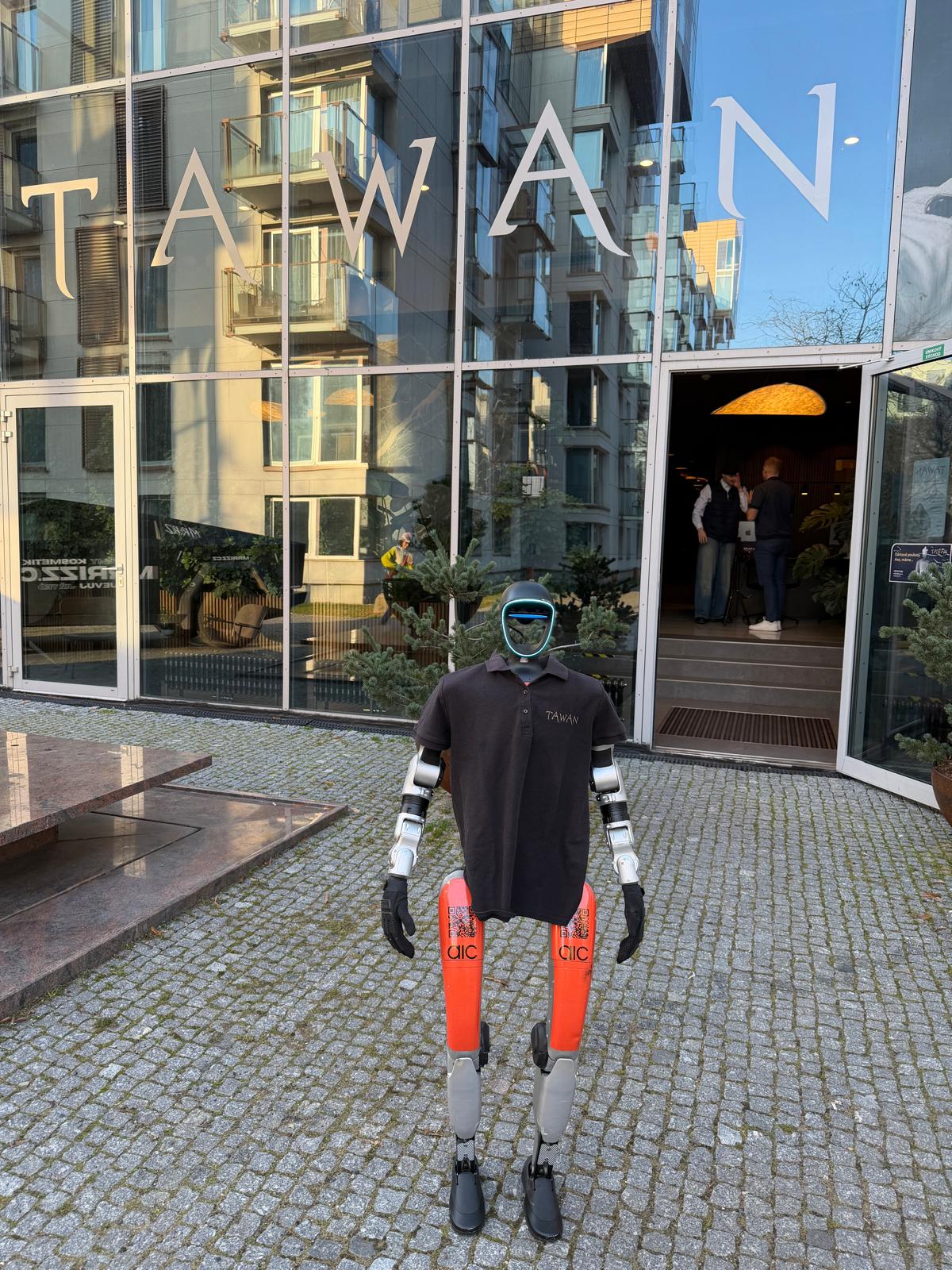 ROBOTIO foto 2