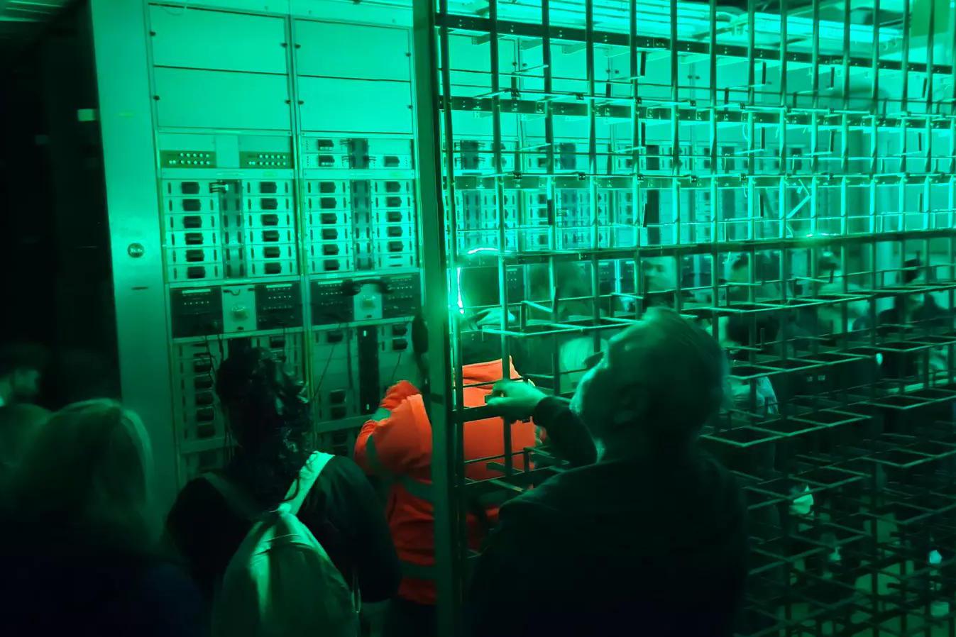 Večerní baterková prohlídka aneb Posviť si na to!