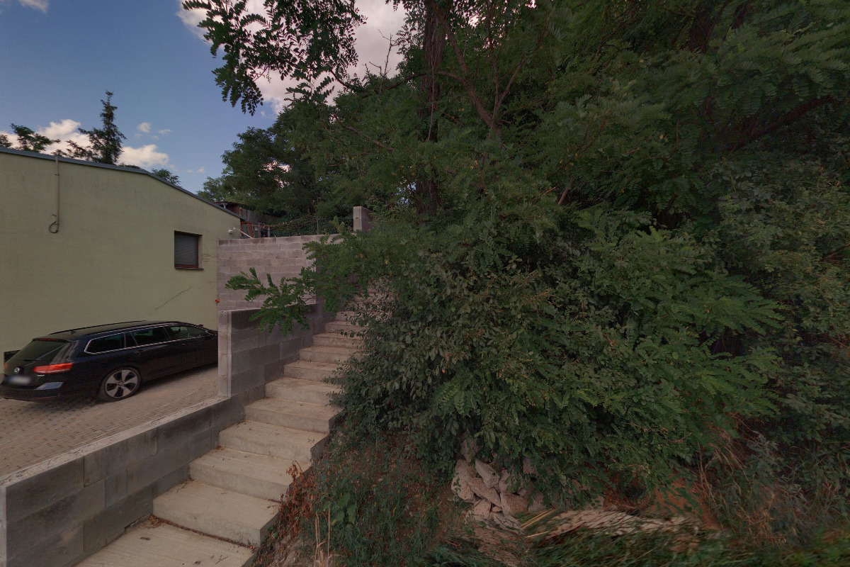 Žiju marcipán - ubytování v jurtě