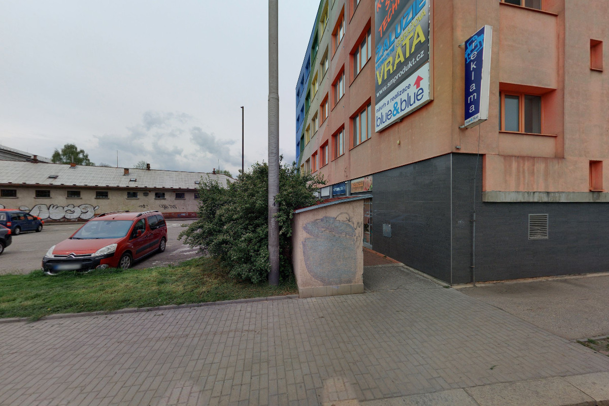 Milan Krištůfek, Pintos — grafické studio