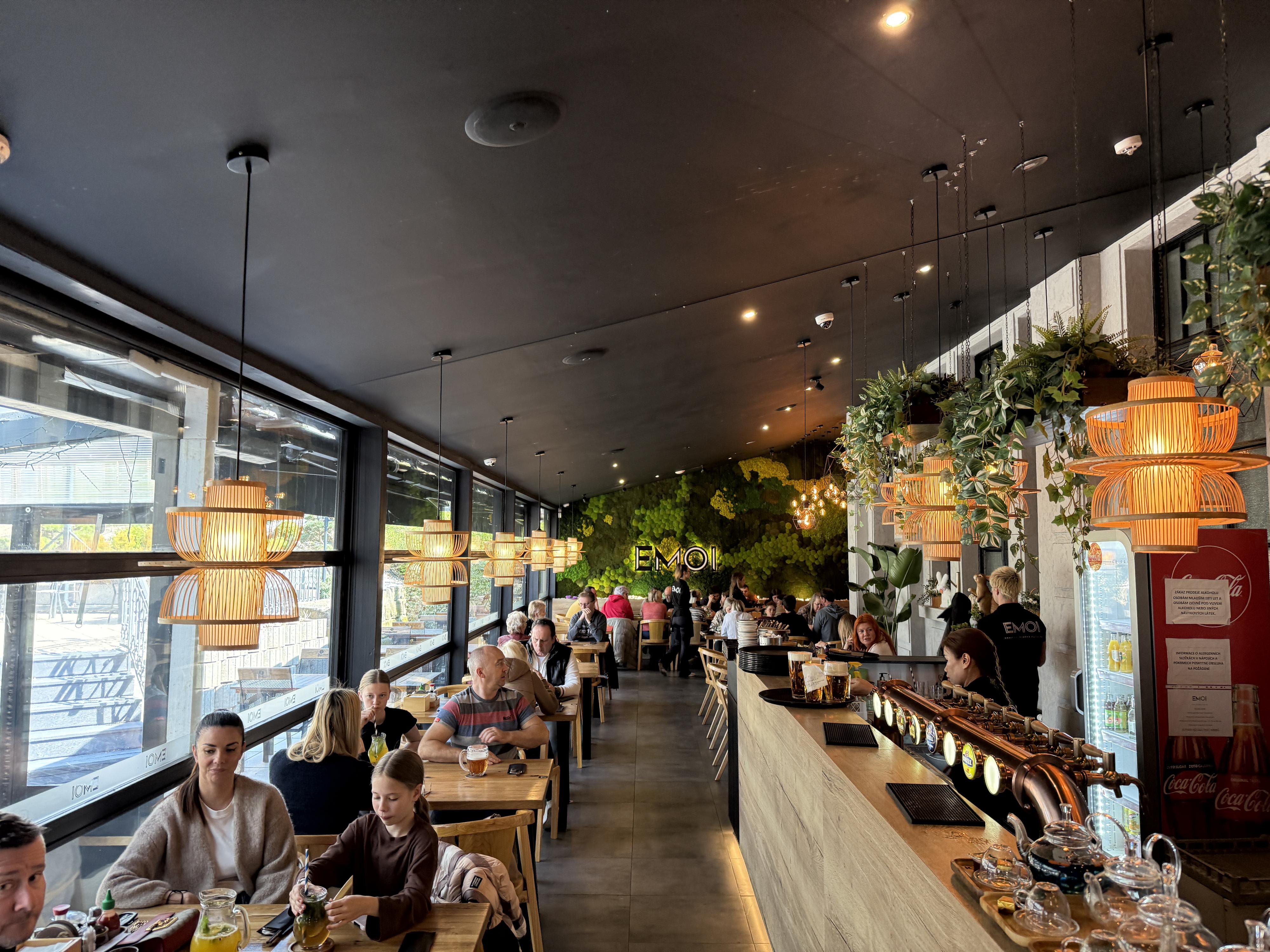 EMOI - Pravá vietnamská restaurace foto 2