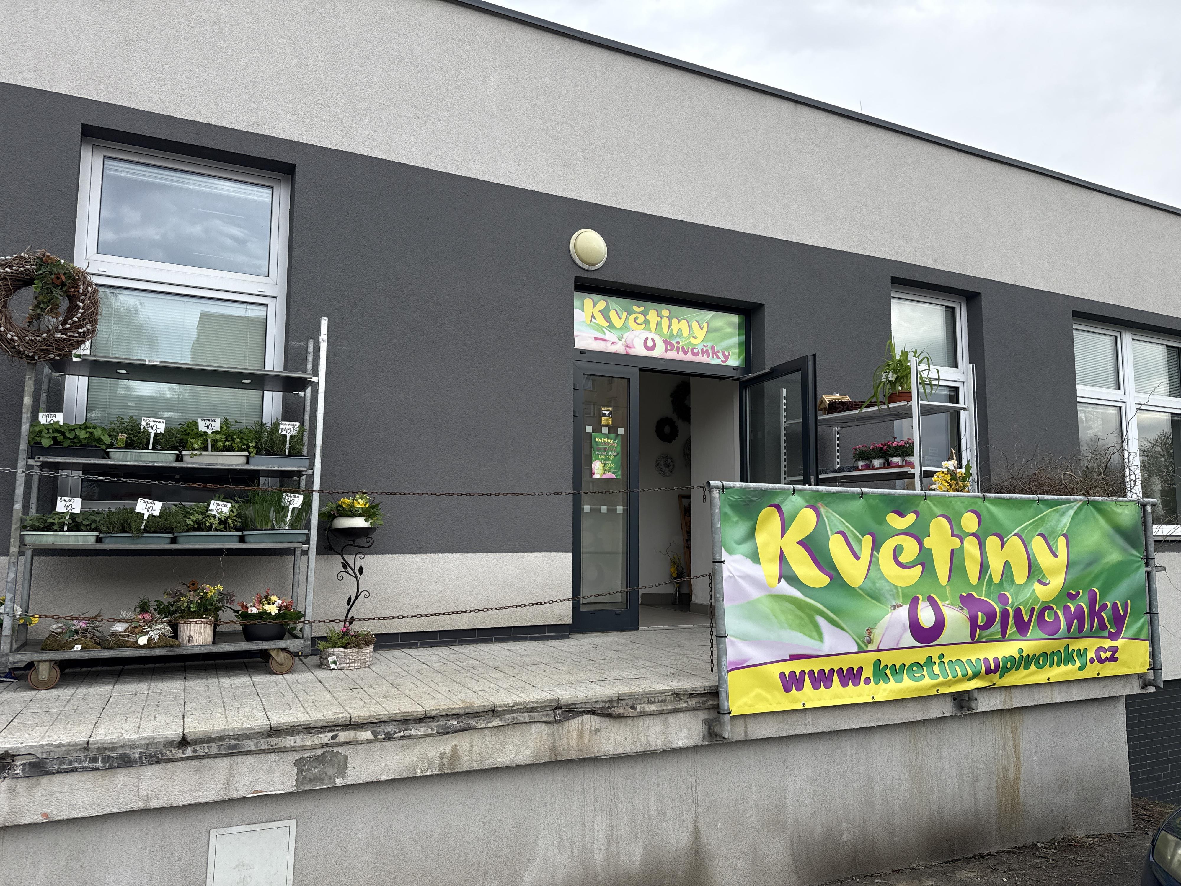 Květiny u Pivoňky foto 3