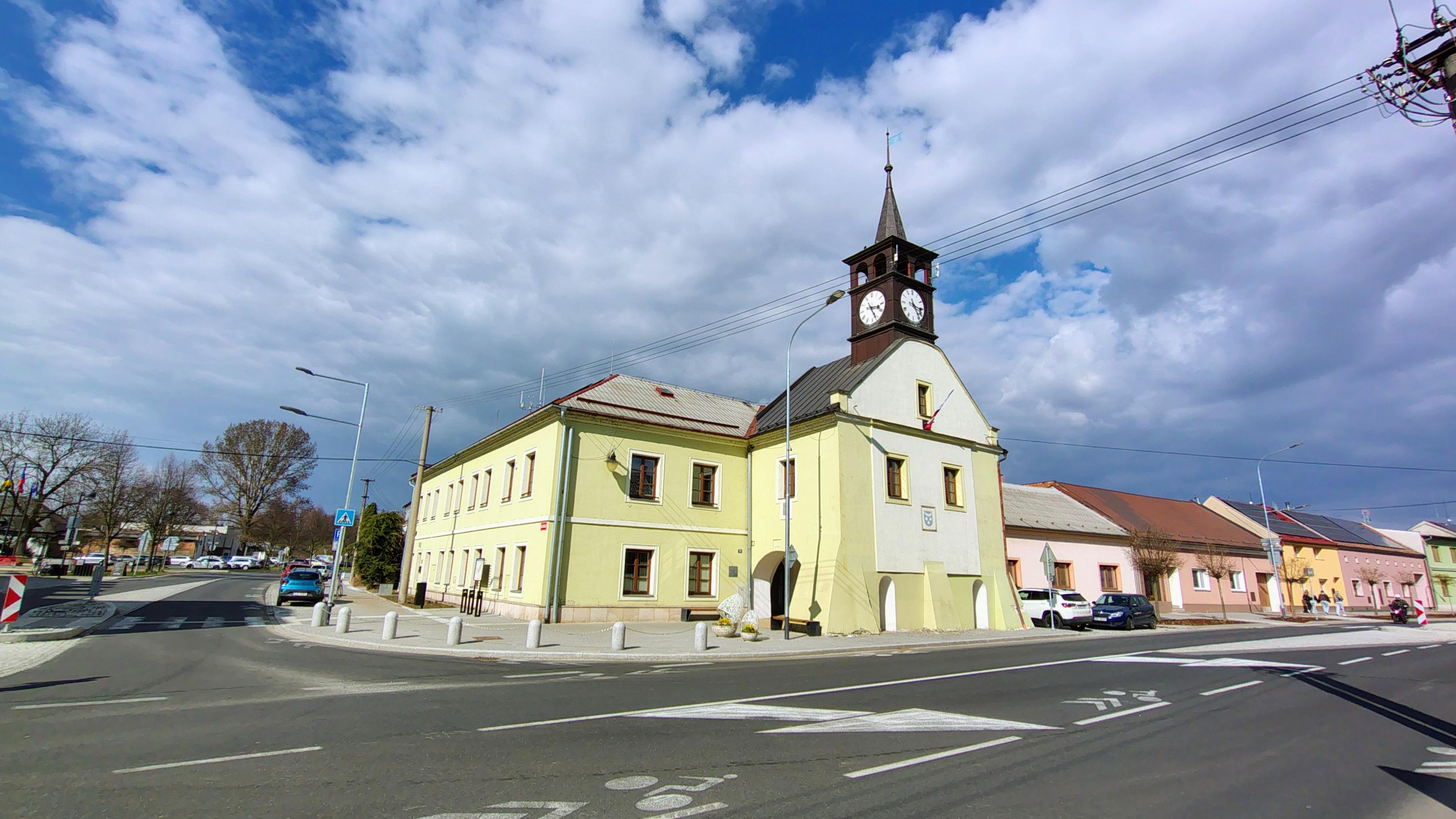 Velká Bystřice - městský úřad foto 2