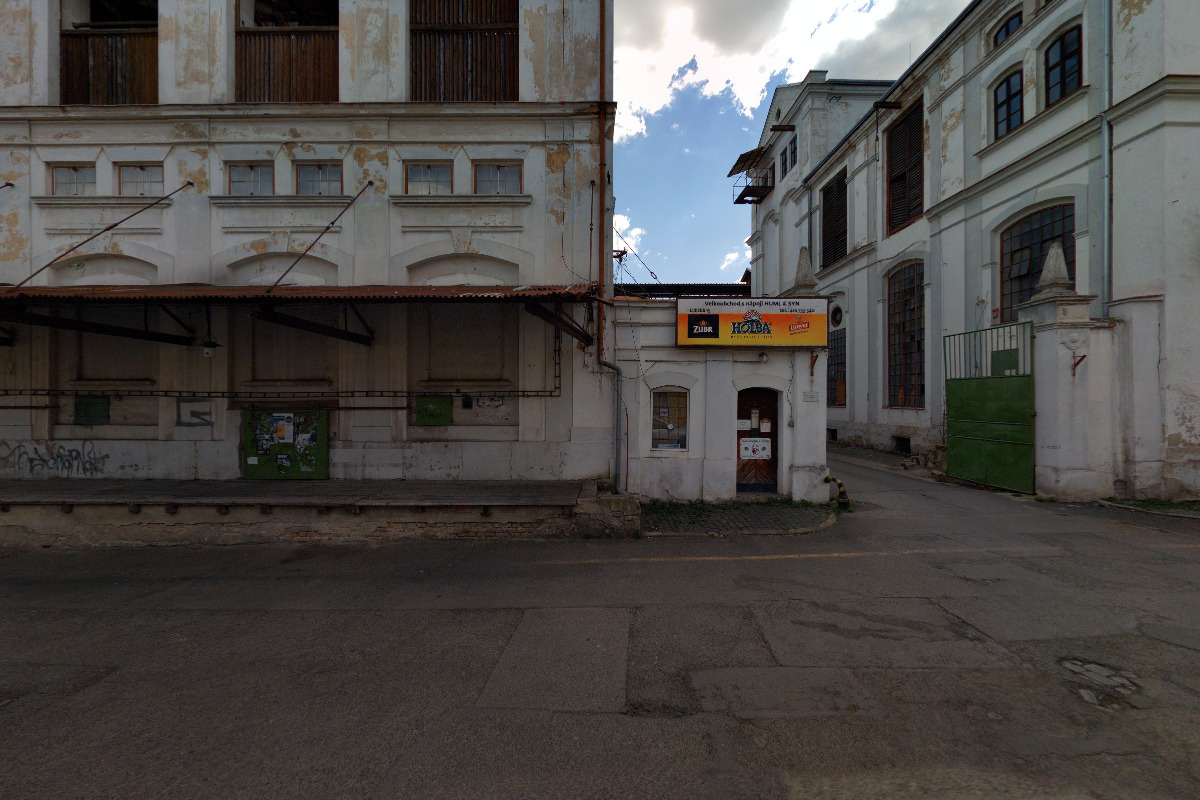 HUML & SYN Velkoobchod a Maloobchod s nápoji foto 2