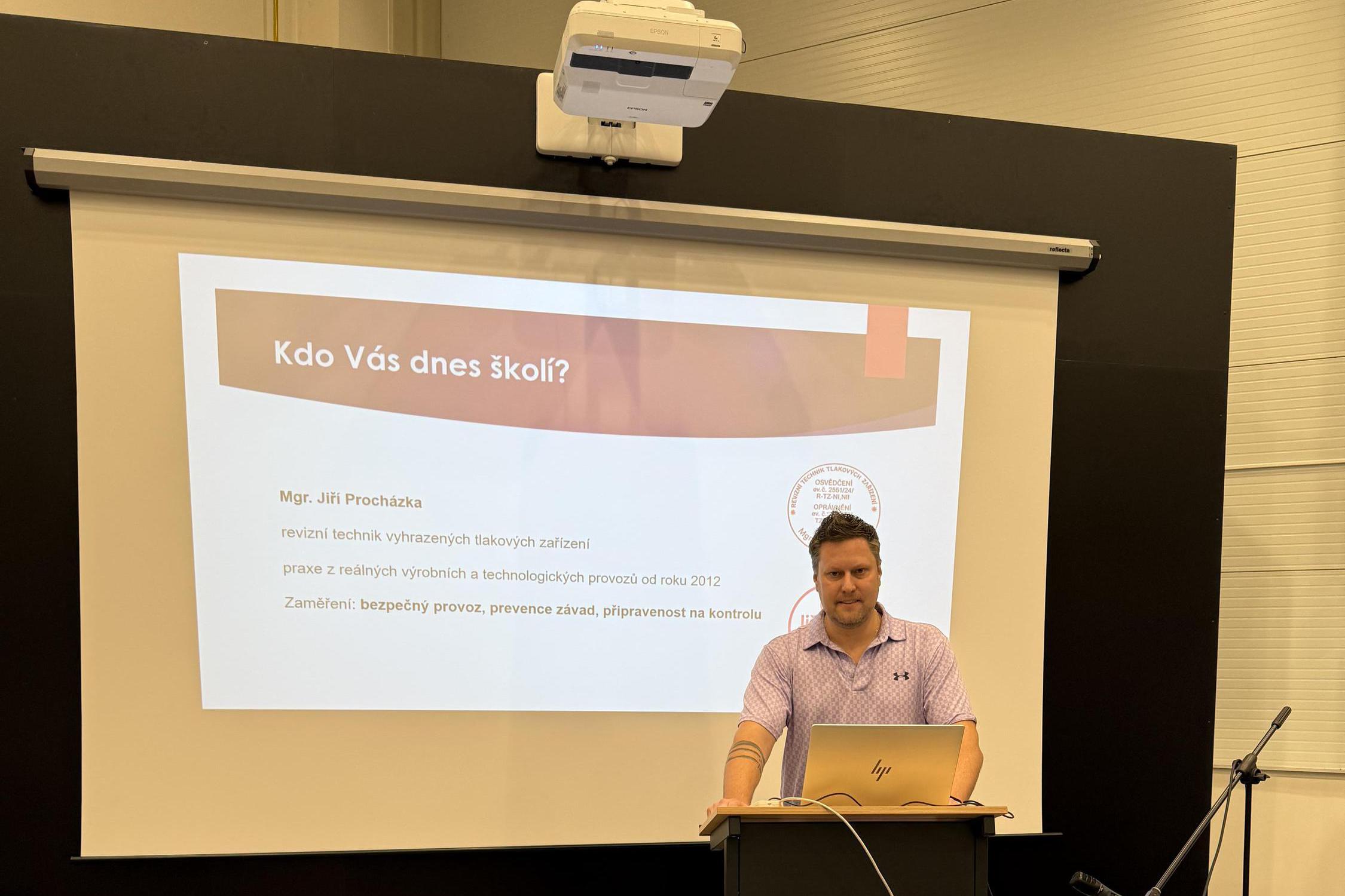 Revize tlakových zařízení - JP Tlak