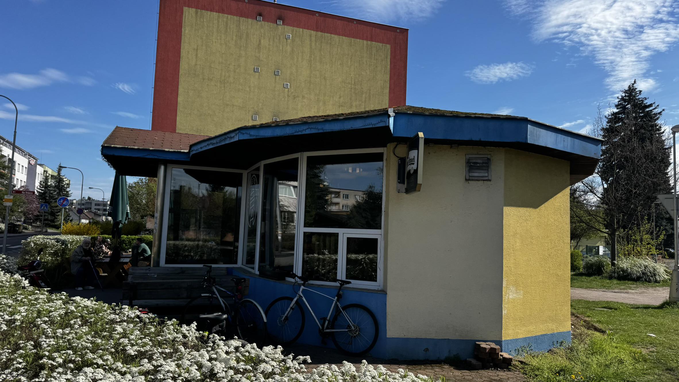 Road bar Domeček foto 2