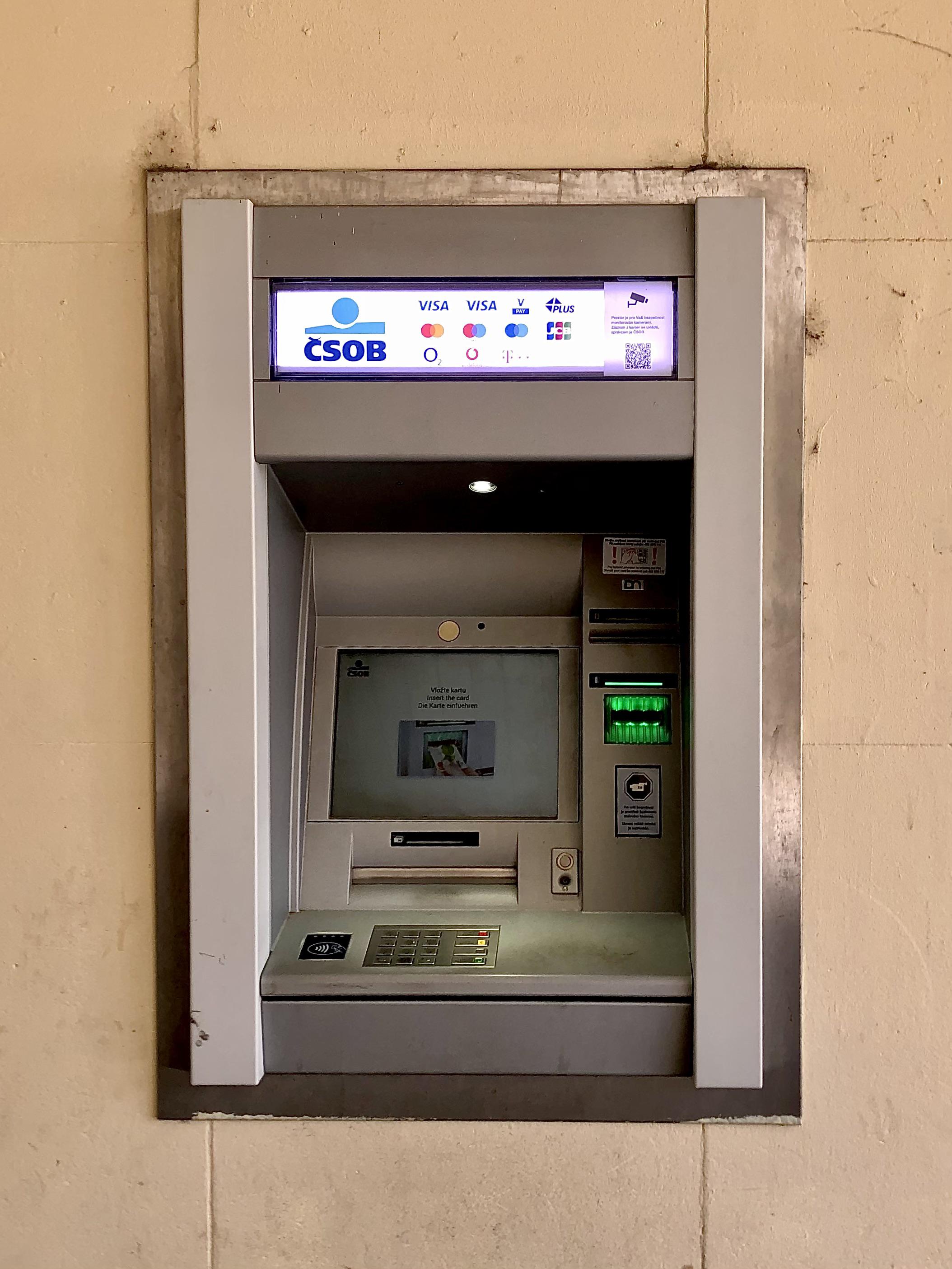 Bankomat ČSOB foto 2