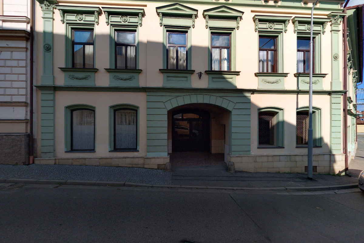 Křídla pro pěstouny