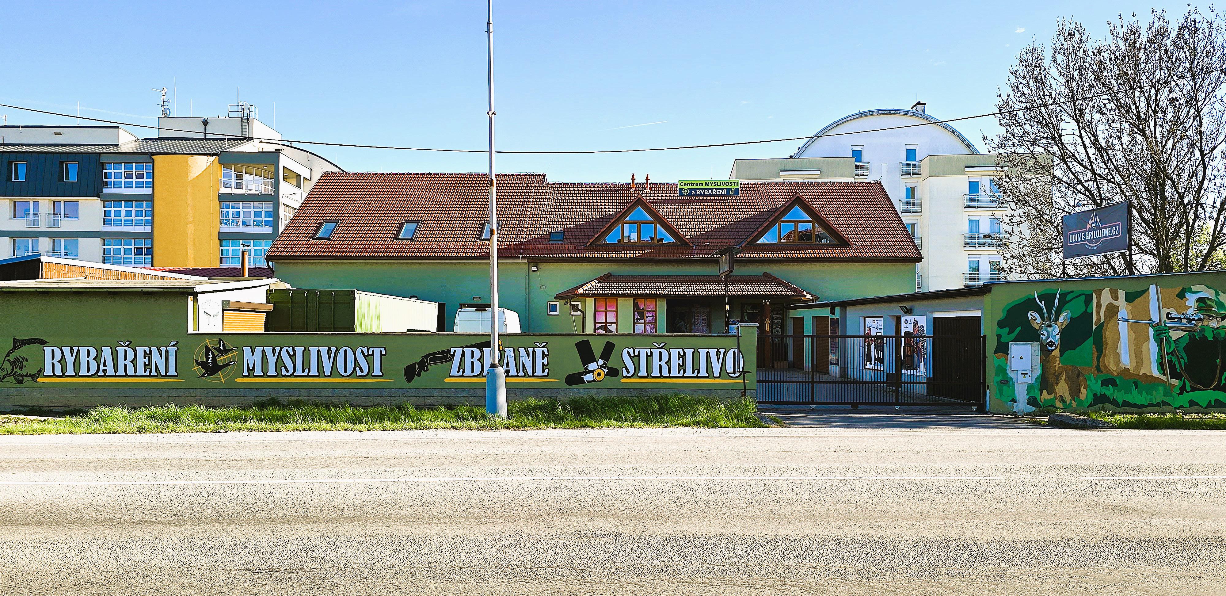 CENTRUM MYSLIVOSTI - PRODEJ ZBRANÍ A STŘELIVA foto 5