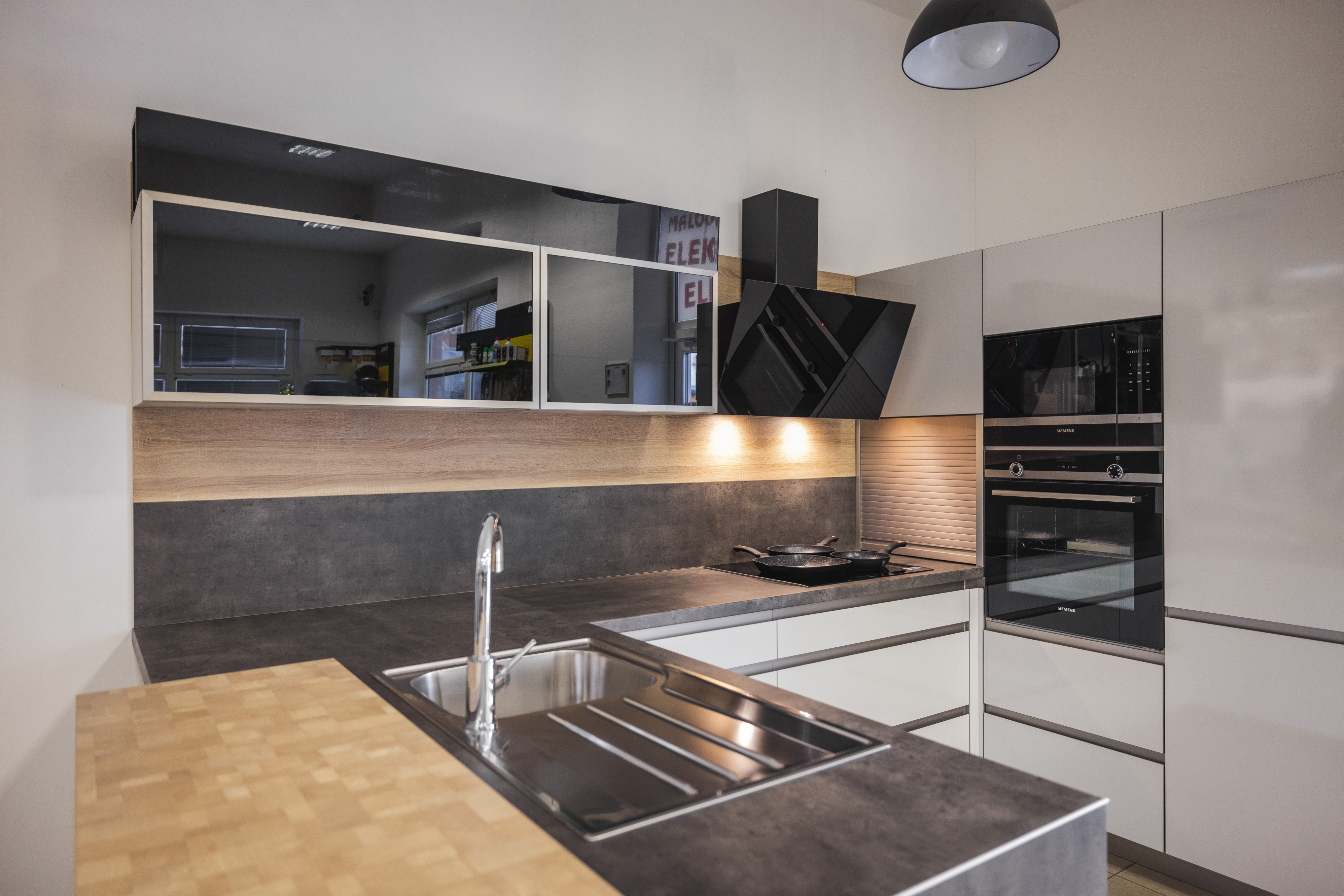 Prodej a návrhy kuchyní