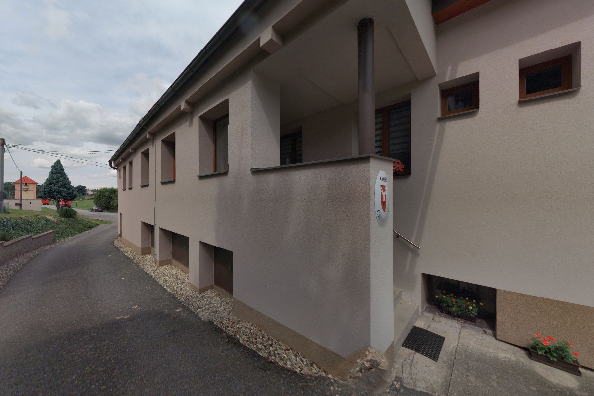 Chotěnov - obecní úřad