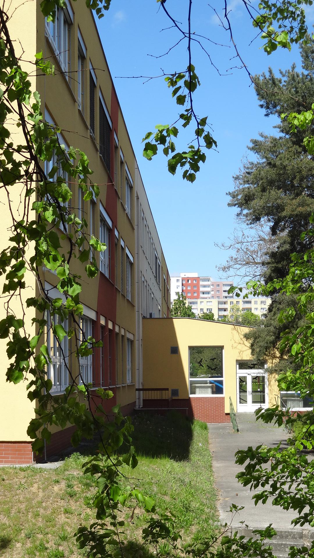 Základní škola, Brno, Mutěnická 23 foto 6