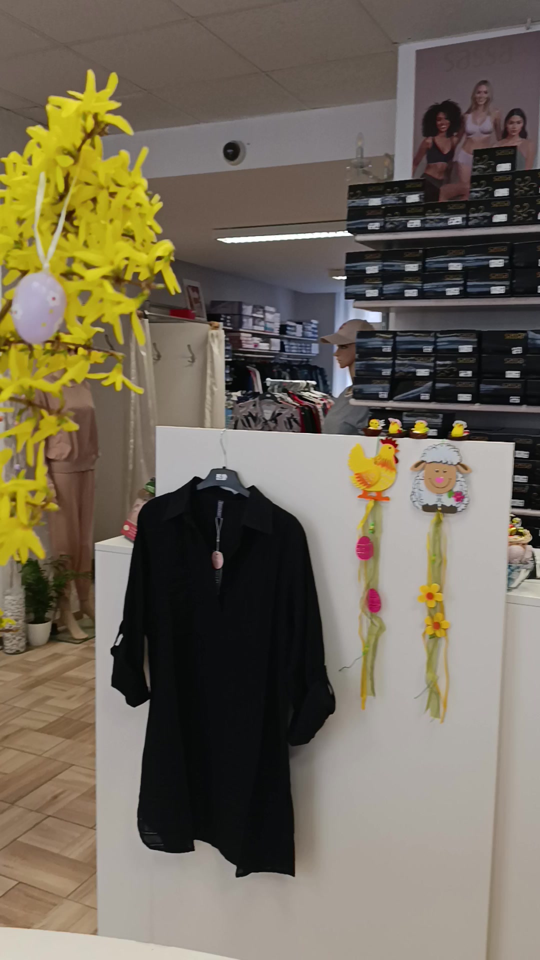 IloMa foto 2 (náhled videa)